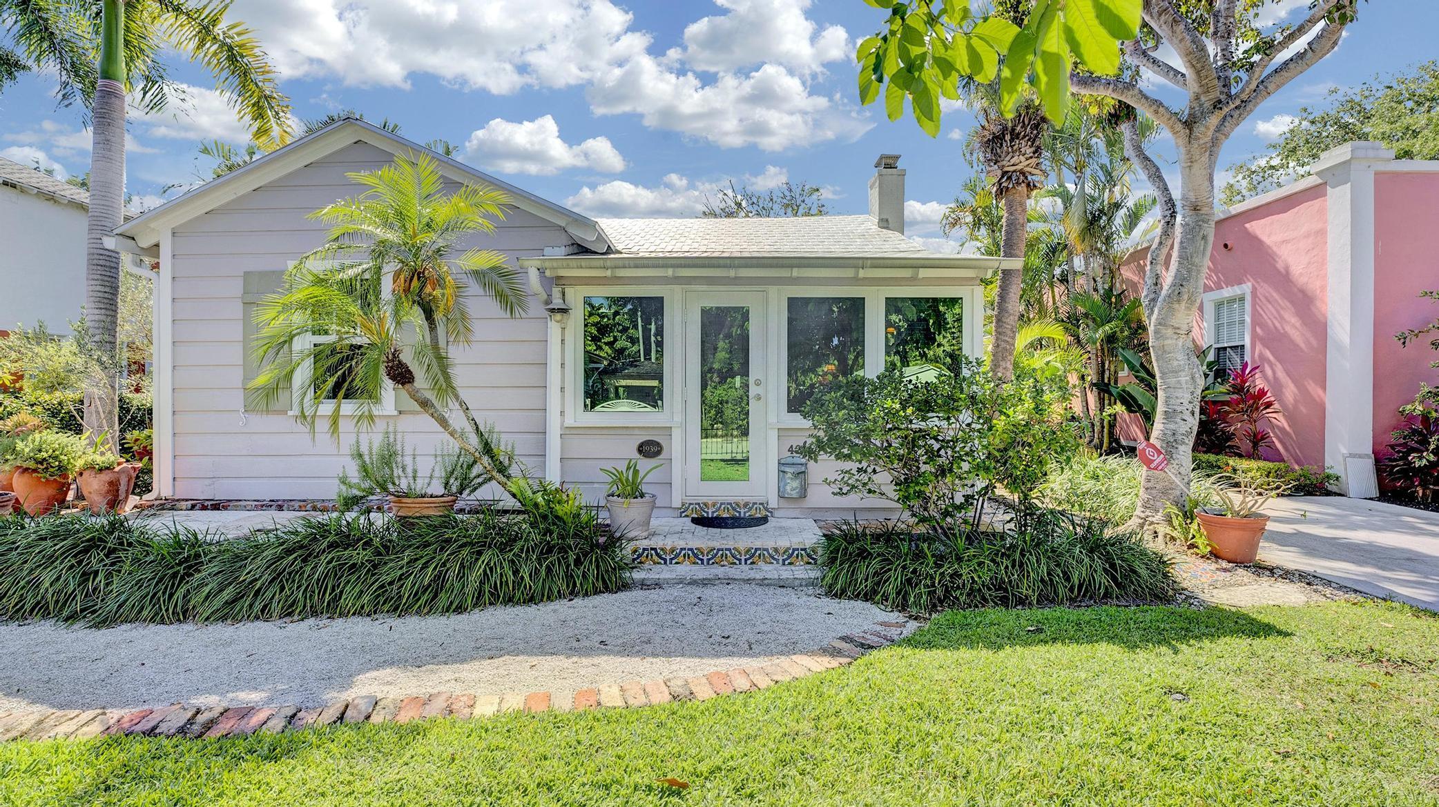 42 Palm Square, Delray Beach, FL 33483, Delray Beach