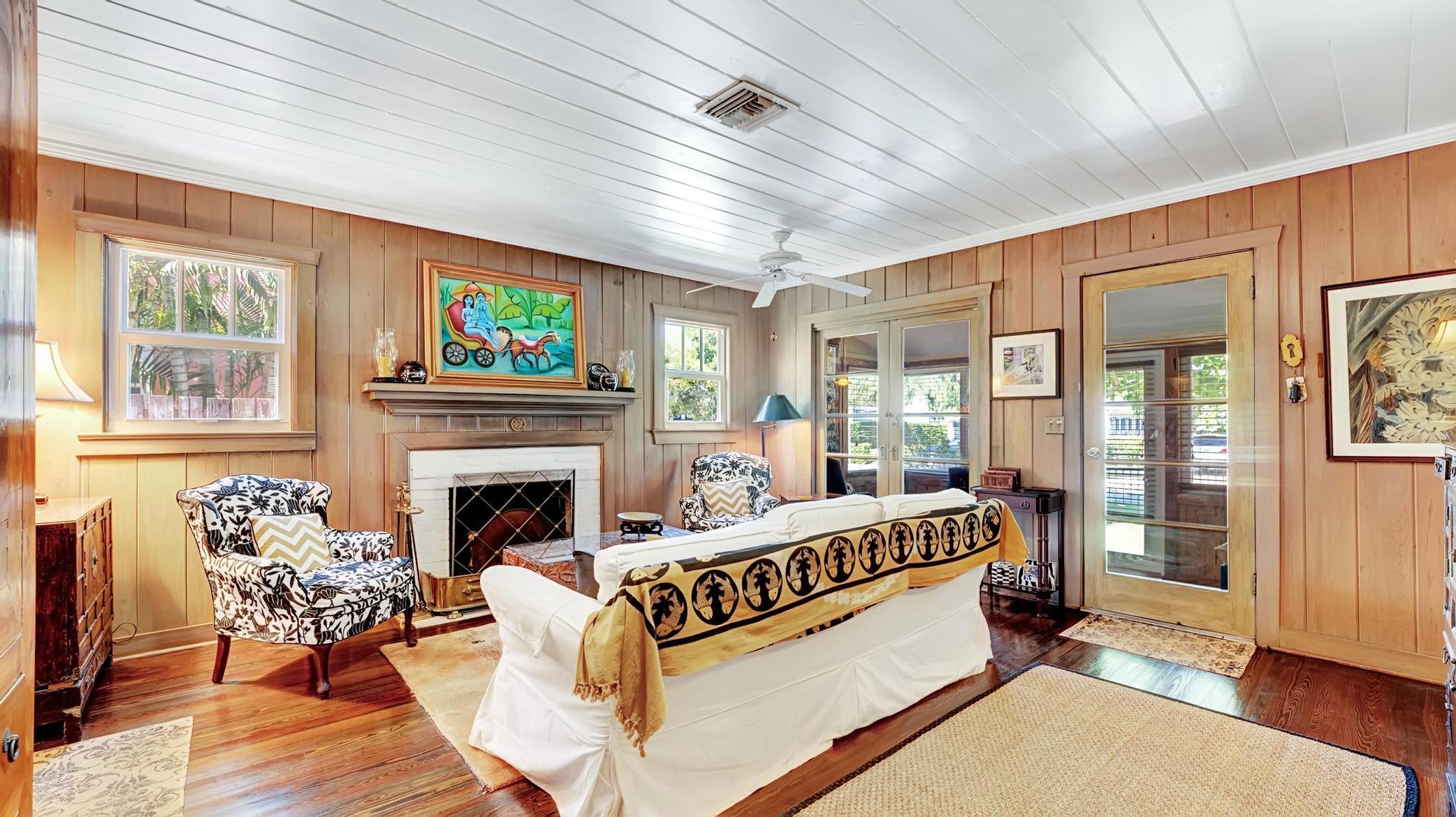 42 Palm Square, Delray Beach, FL 33483 - Photo 4