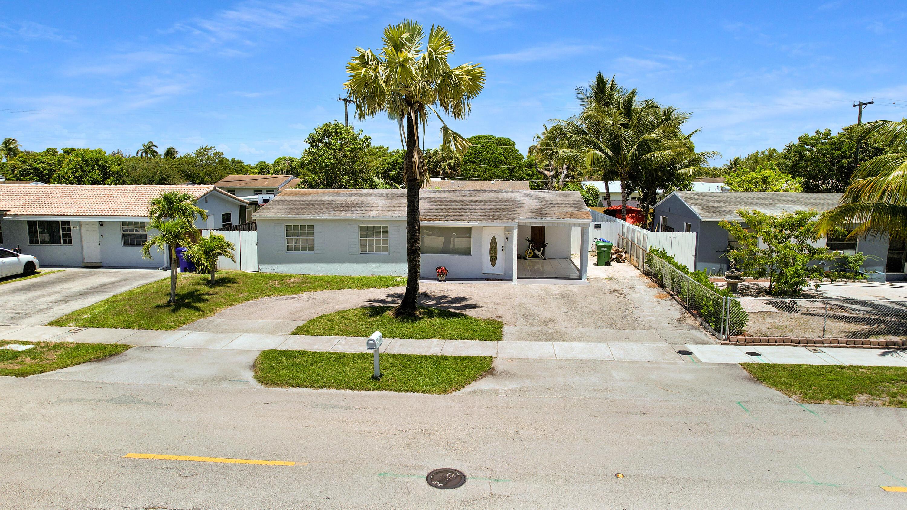 1395 SW 46 Th Avenue, Fort Lauderdale, FL 33317 - Photo 5