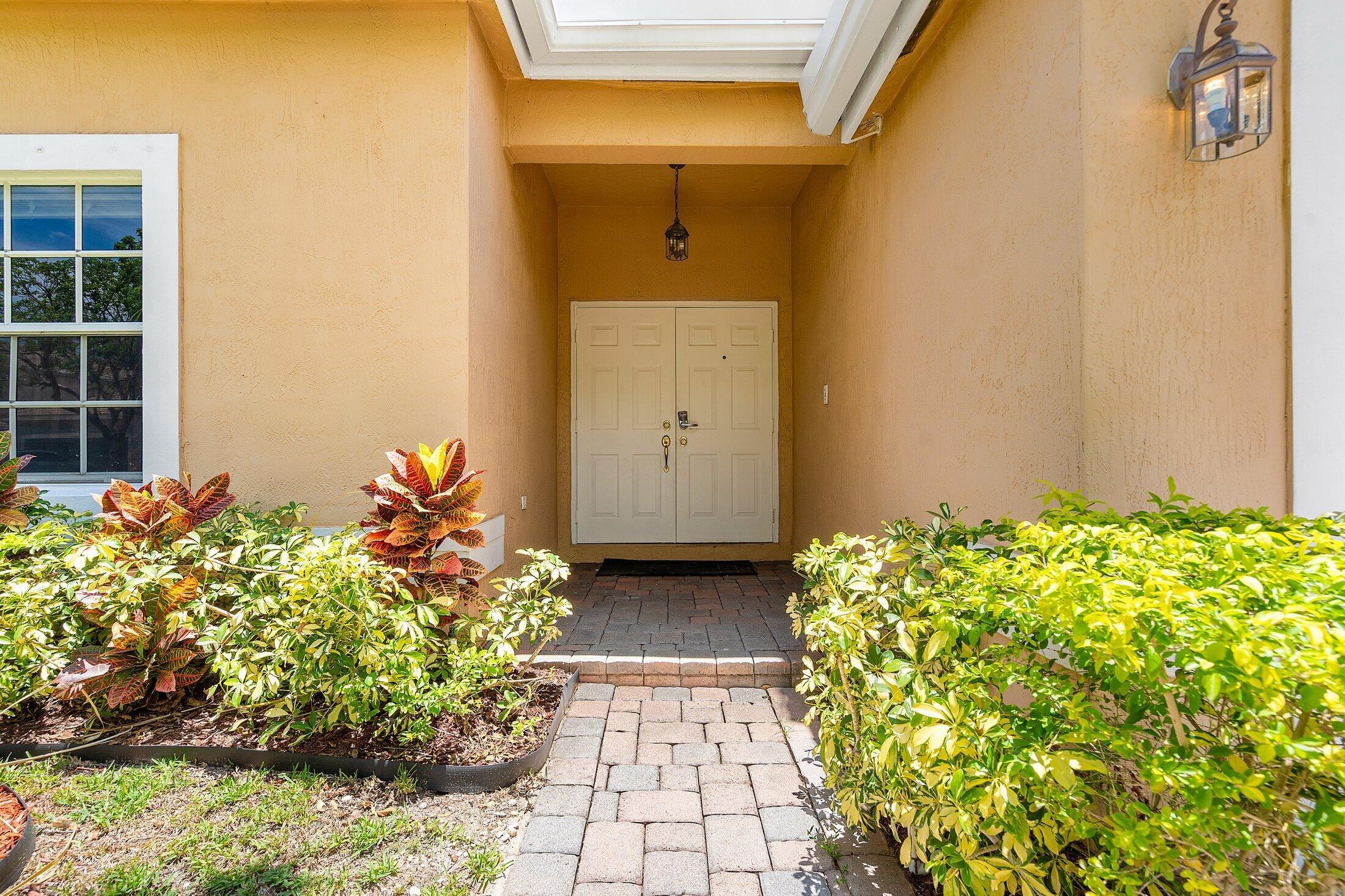 4074 NW 62nd Drive, Coconut Creek, FL 33073 - Photo 4