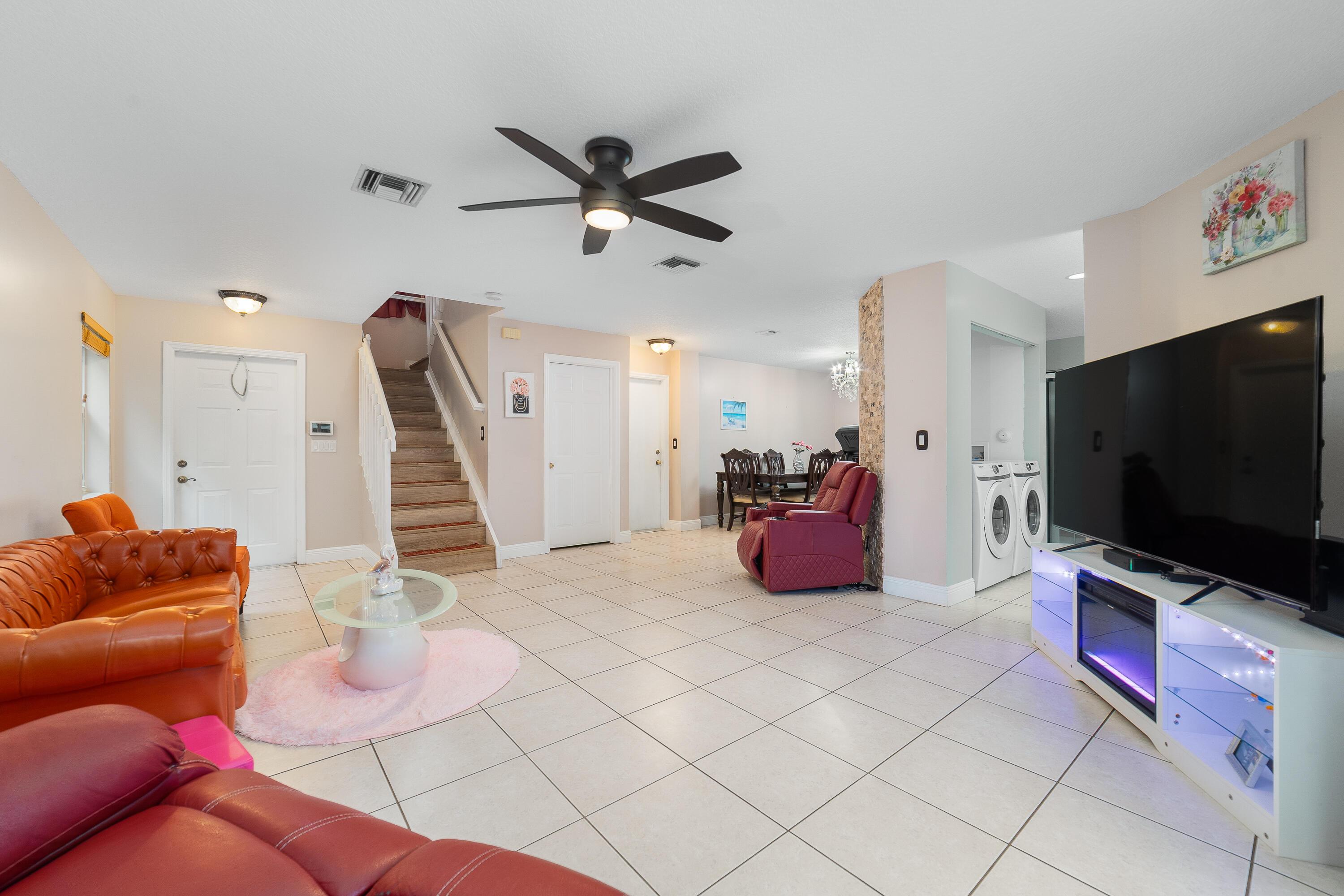 3943 Crescent Creek Drive, Coconut Creek, FL 33073 - Photo 4