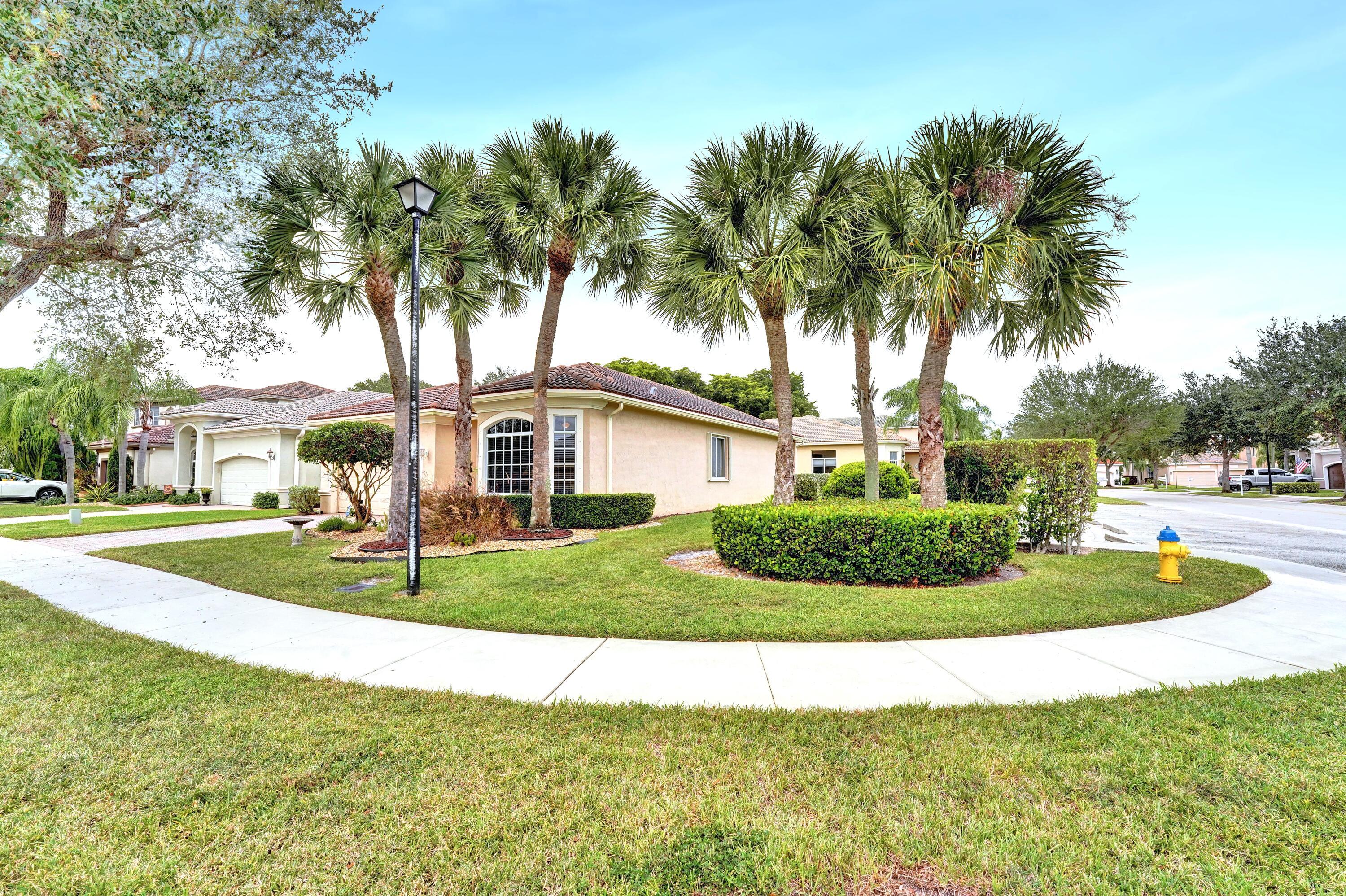 19405 SW 67th Street, Pembroke Pines, FL 33332, Pembroke Pines