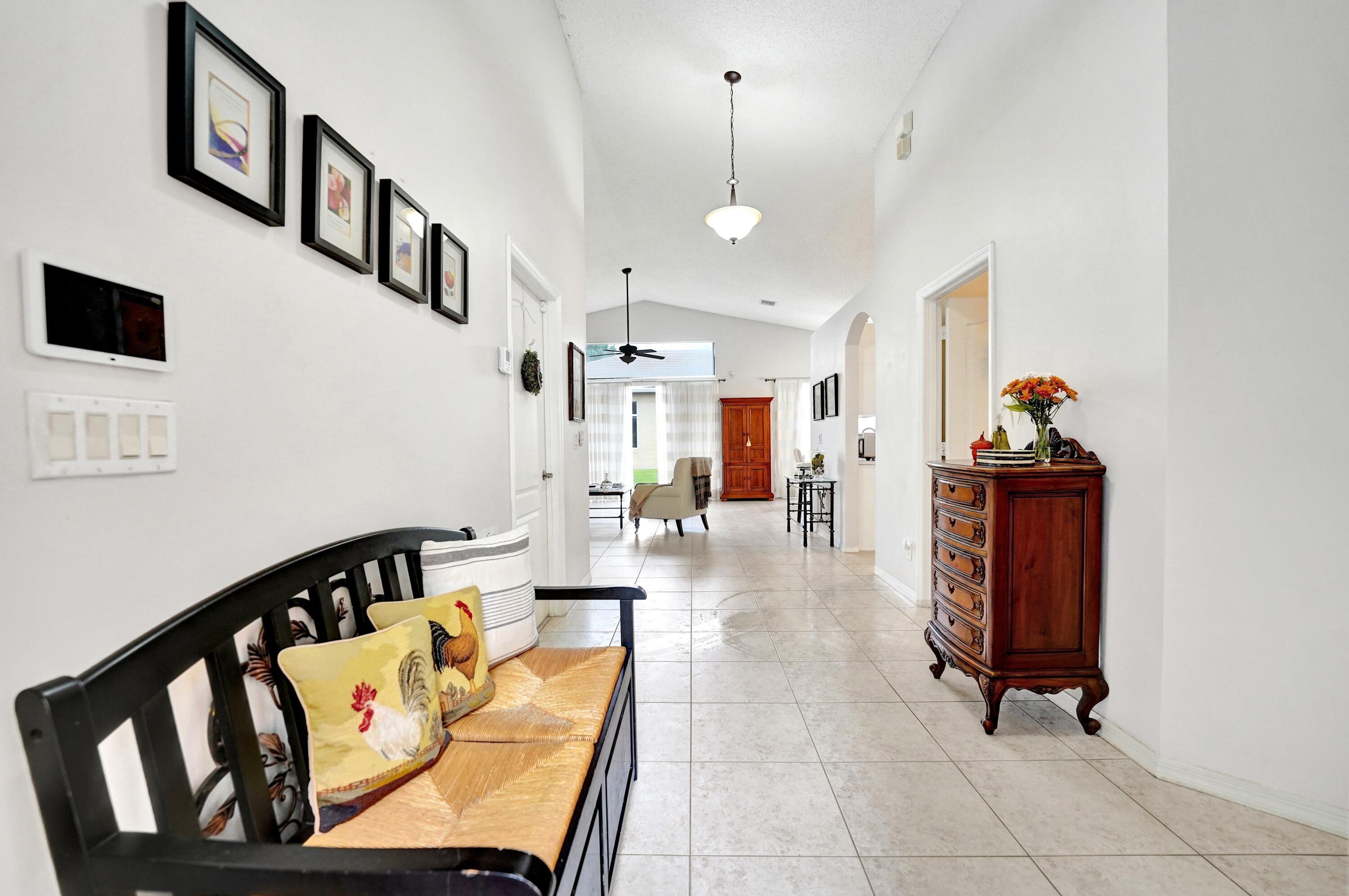 19405 SW 67th Street, Pembroke Pines, FL 33332 - Photo 5