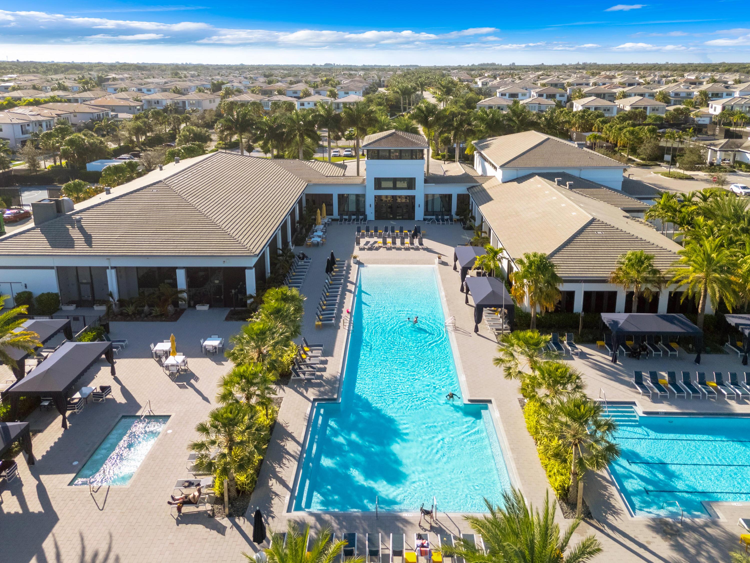 8281 Oceanus Drive, Boca Raton, FL 33496 - Photo 3