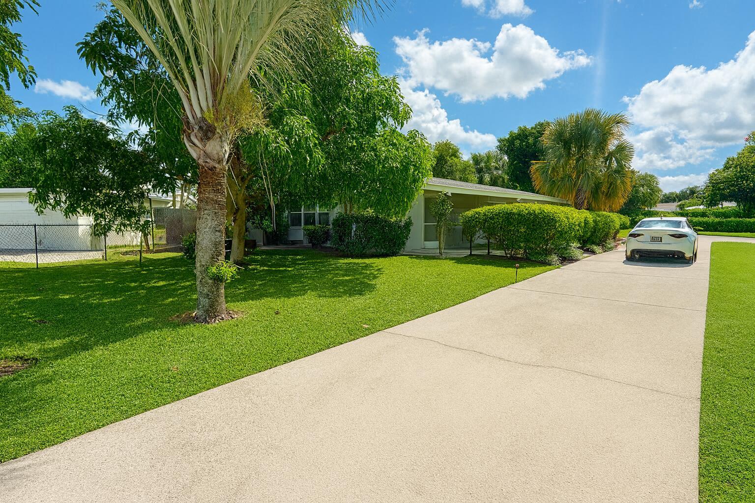 2530 Myrica Road, West Palm Beach, FL 33406 - Photo 2