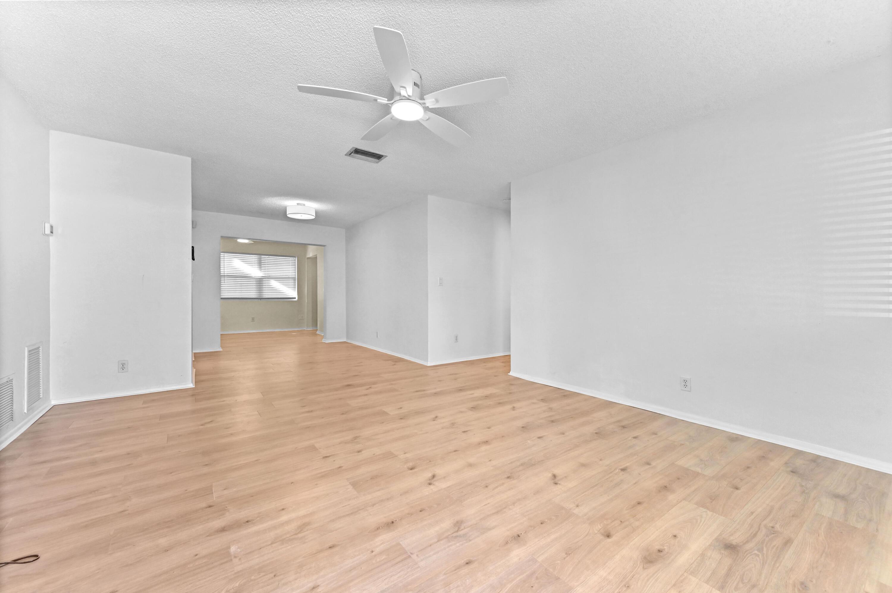 3051 NW 2nd Avenue, Pompano Beach, FL 33064 - Photo 4