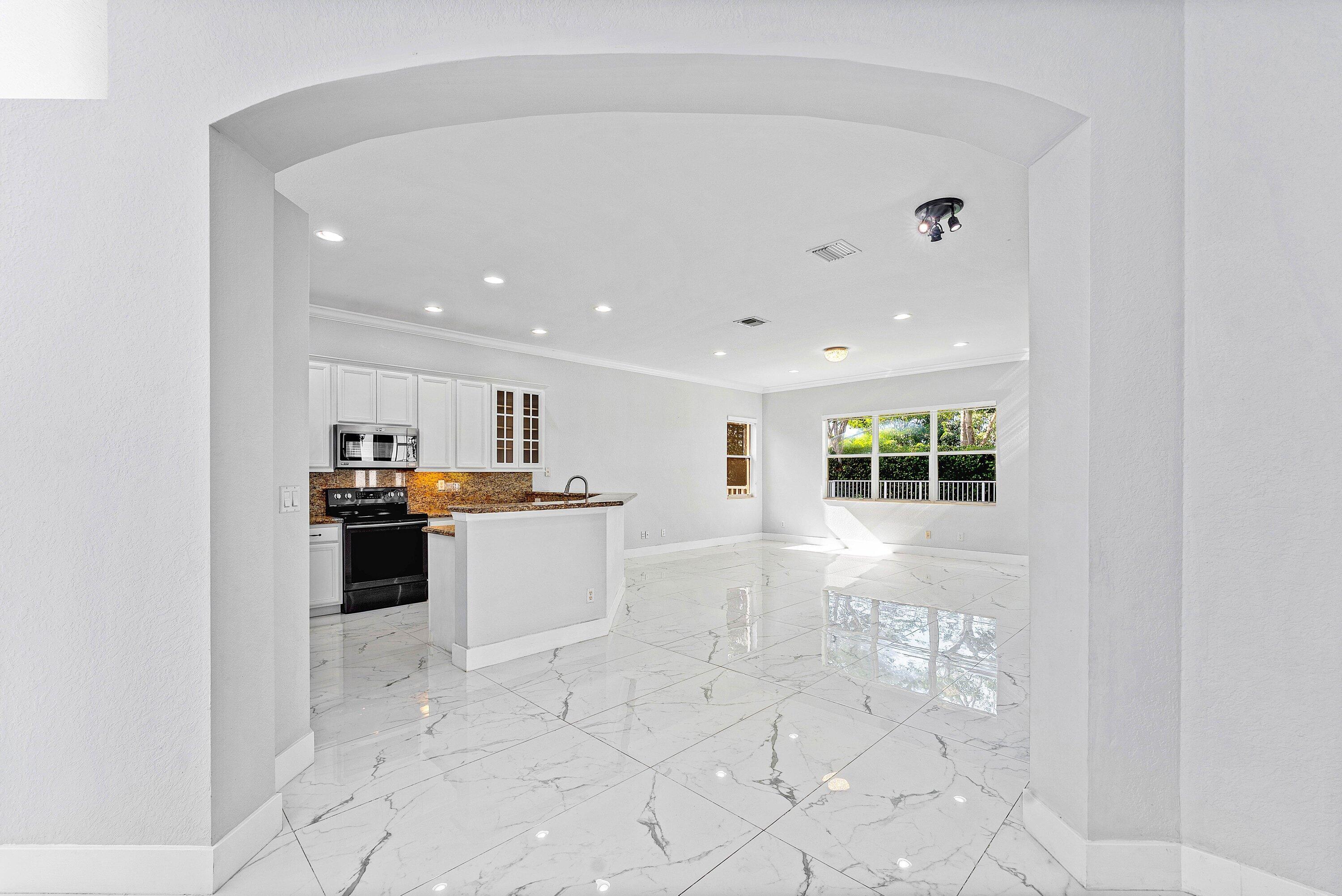 3899 Cascade Terrace, Weston, FL 33332 - Photo 4