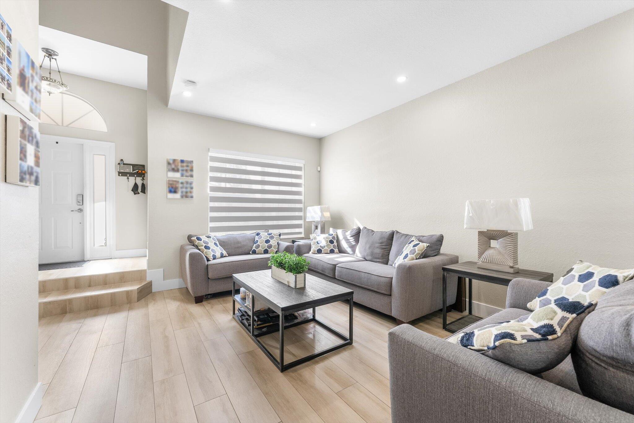 5309 Eagle Cay Court, Coconut Creek, FL 33073 - Photo 2