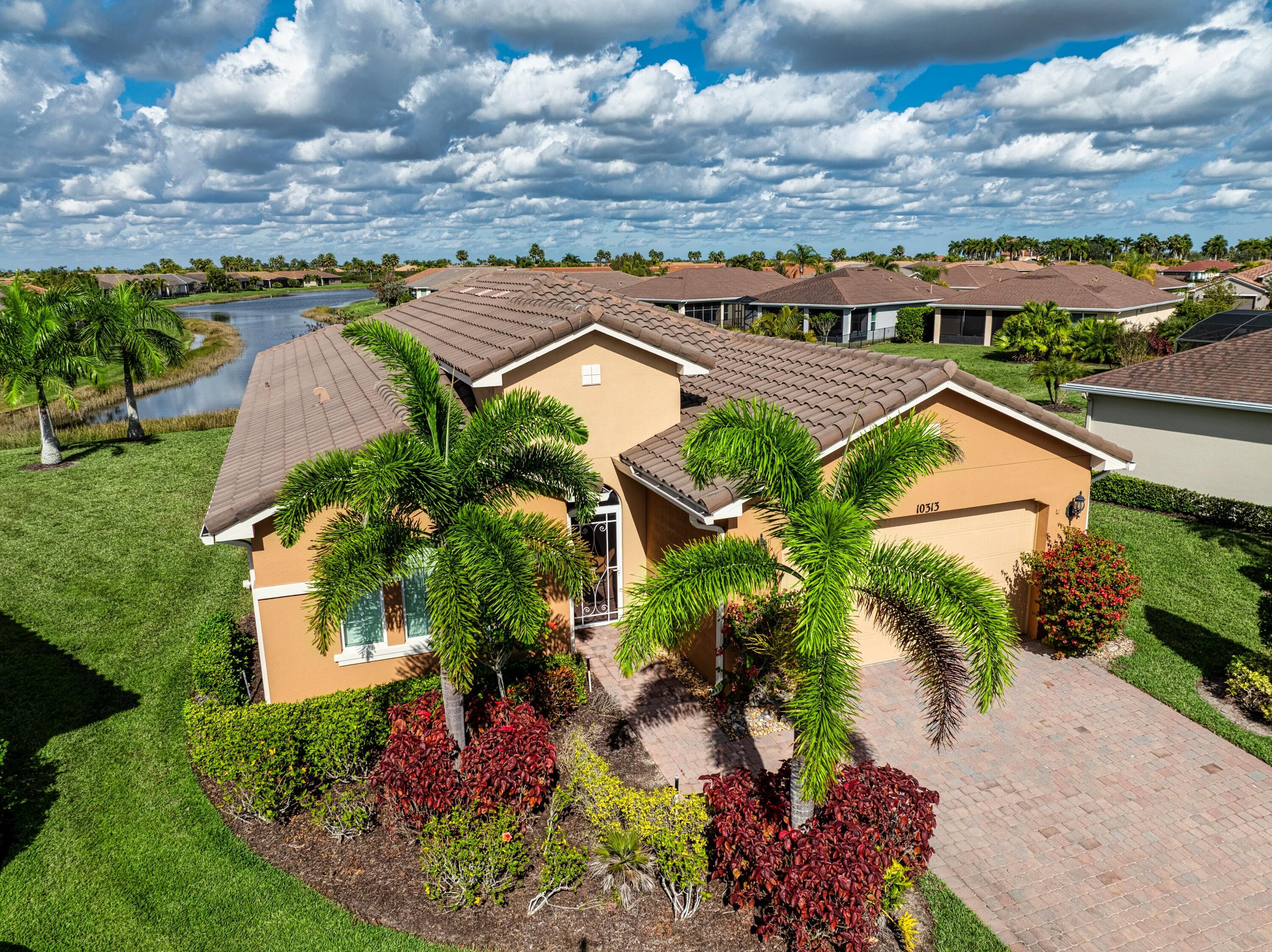 10313 SW Fernwood Avenue, Port St. Lucie, FL 34987 - Photo 3