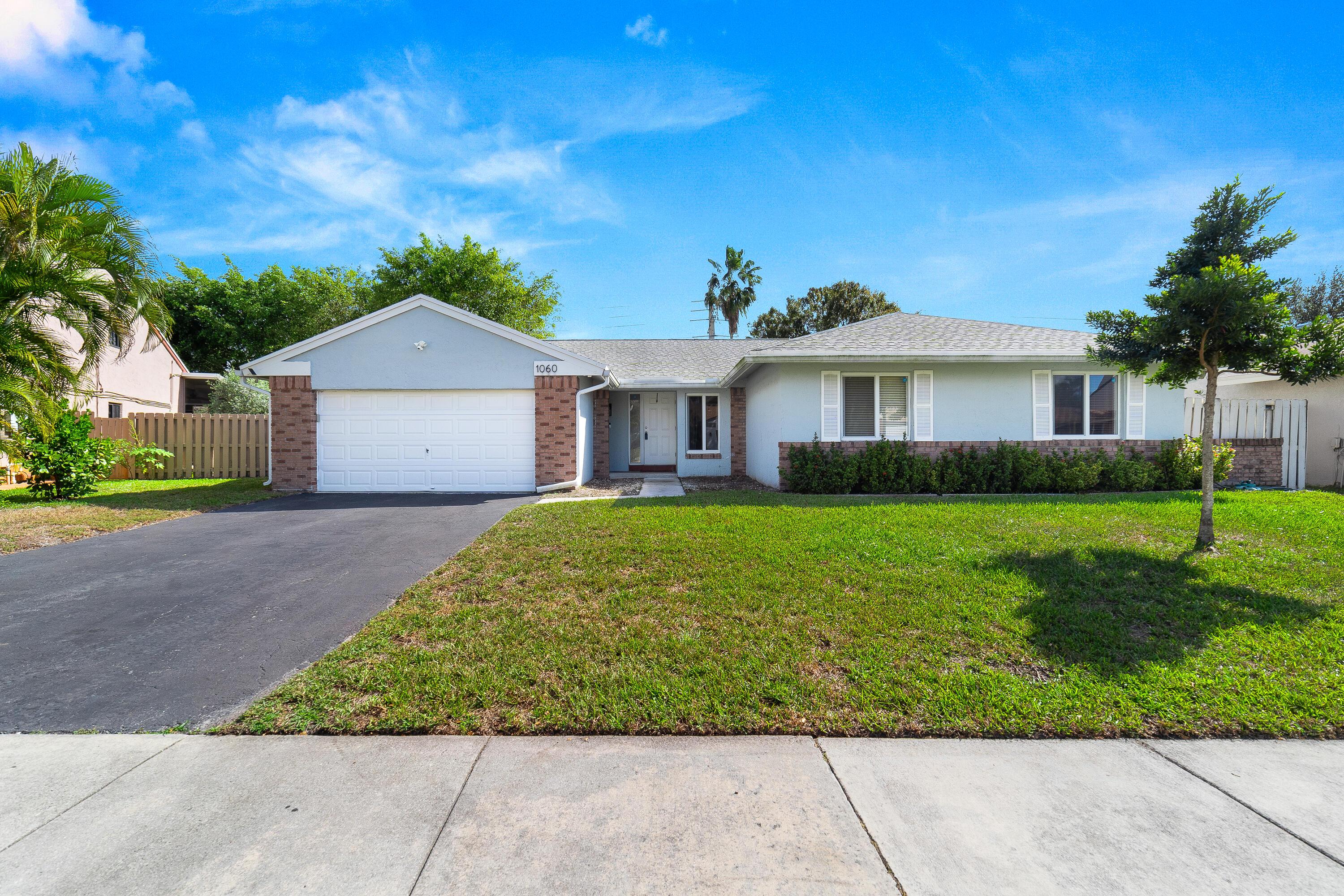1060 Cedar Creek Way, Davie, FL 33325, Davie