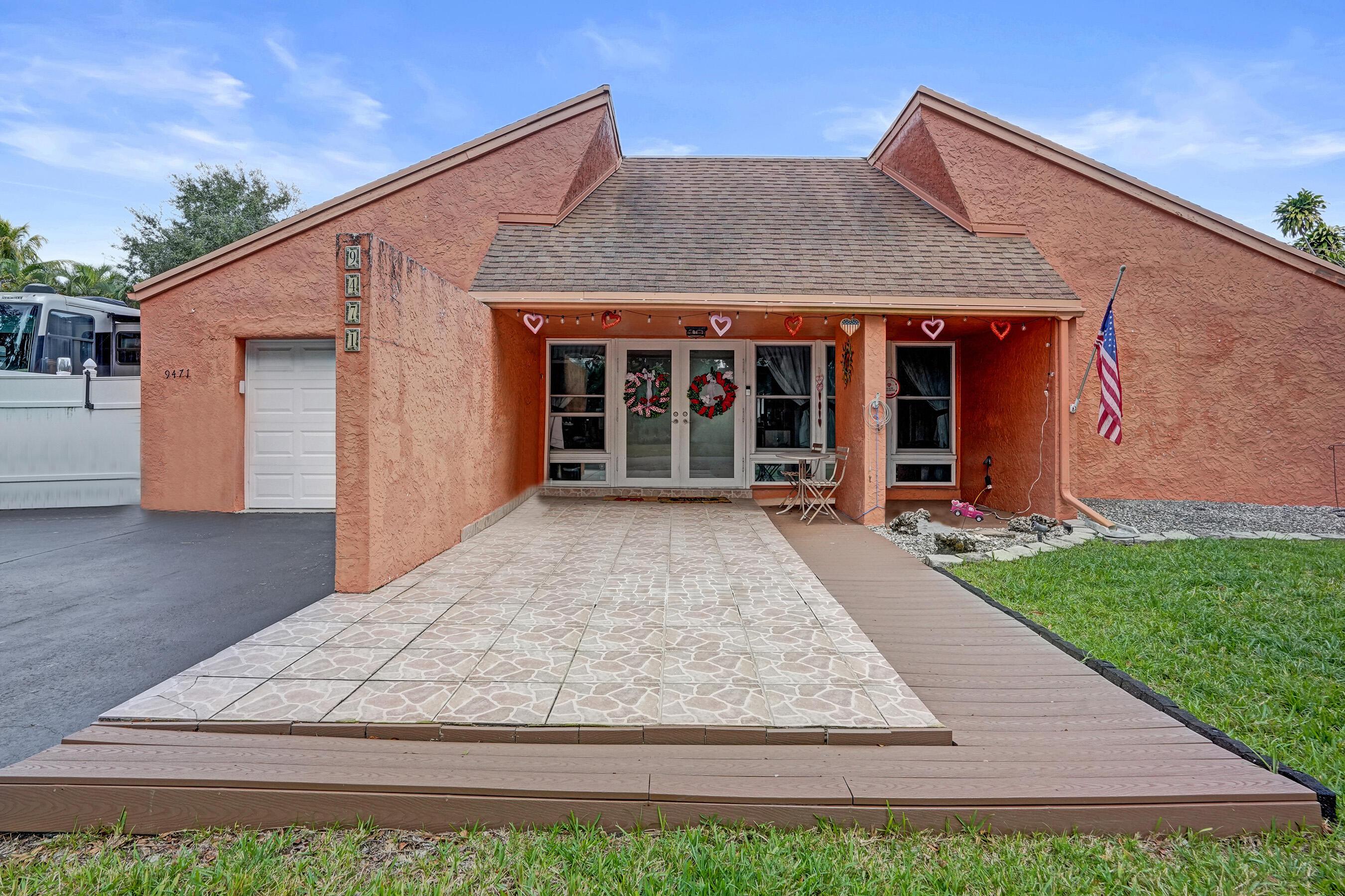 9471 SW 49th Place, Cooper City, FL 33328 - Photo 3