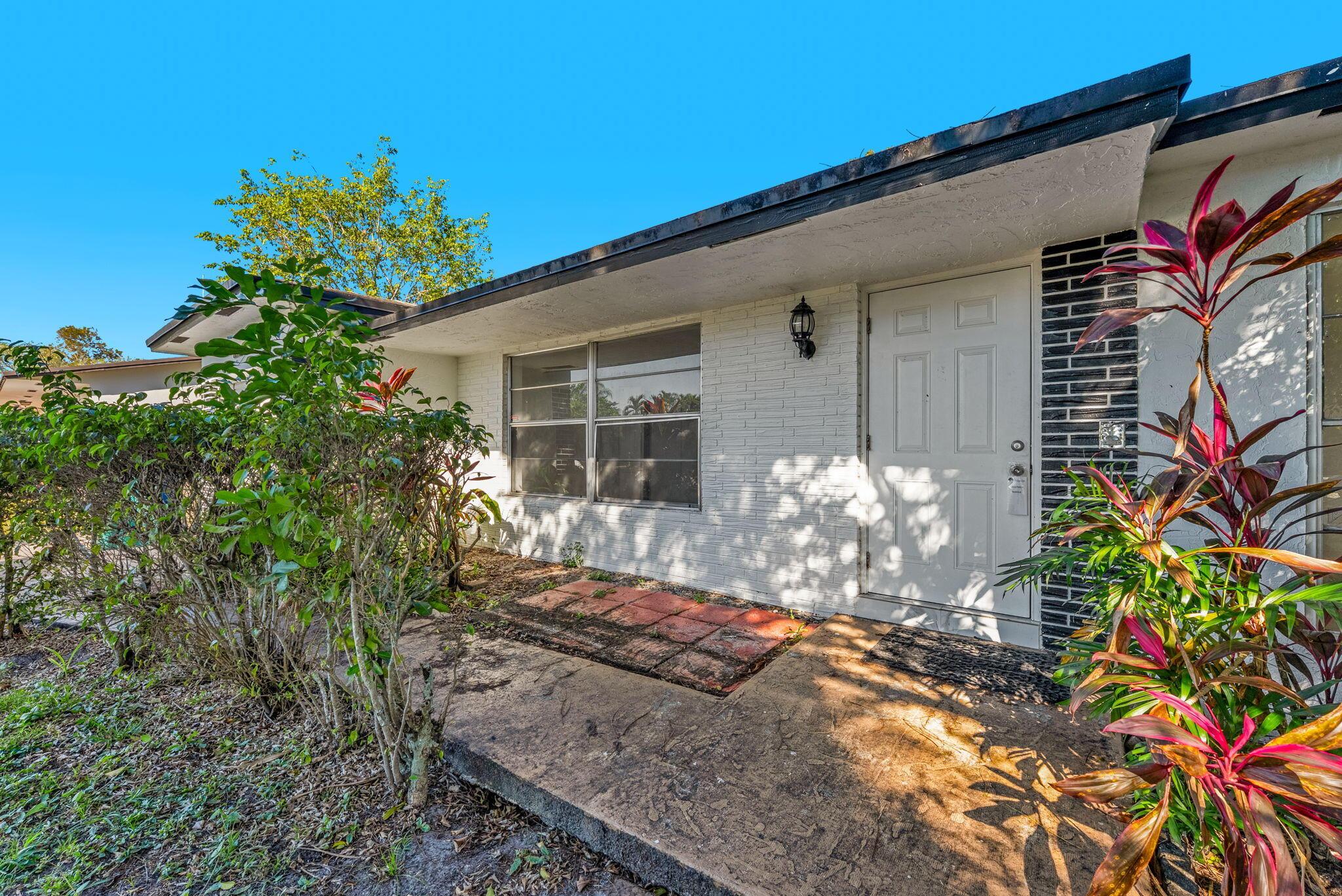 10213 SW 51st Street Street, Cooper City, FL 33328 - Photo 4