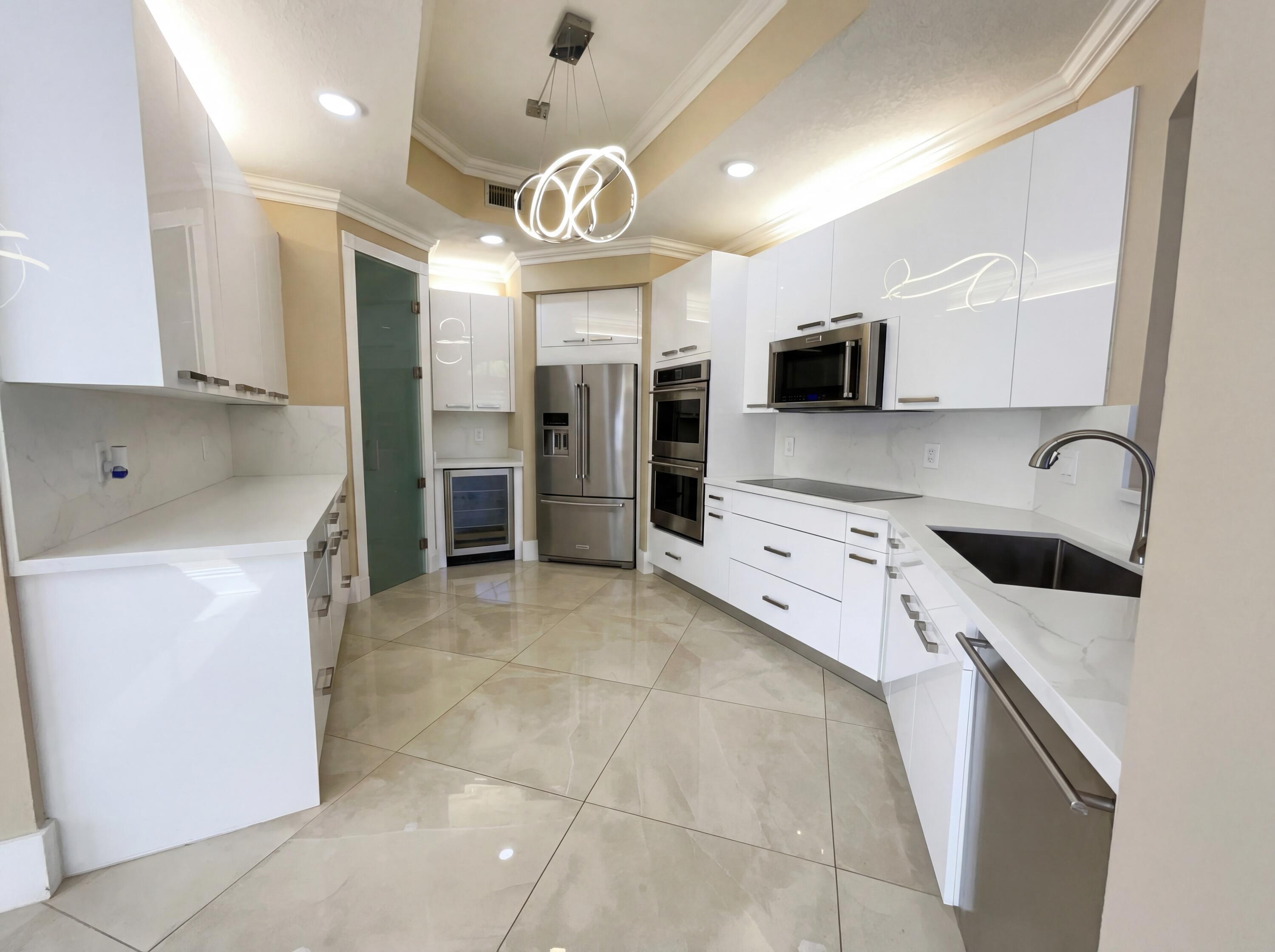 321 SW 159th Drive, Pembroke Pines, FL 33027 - Photo 2