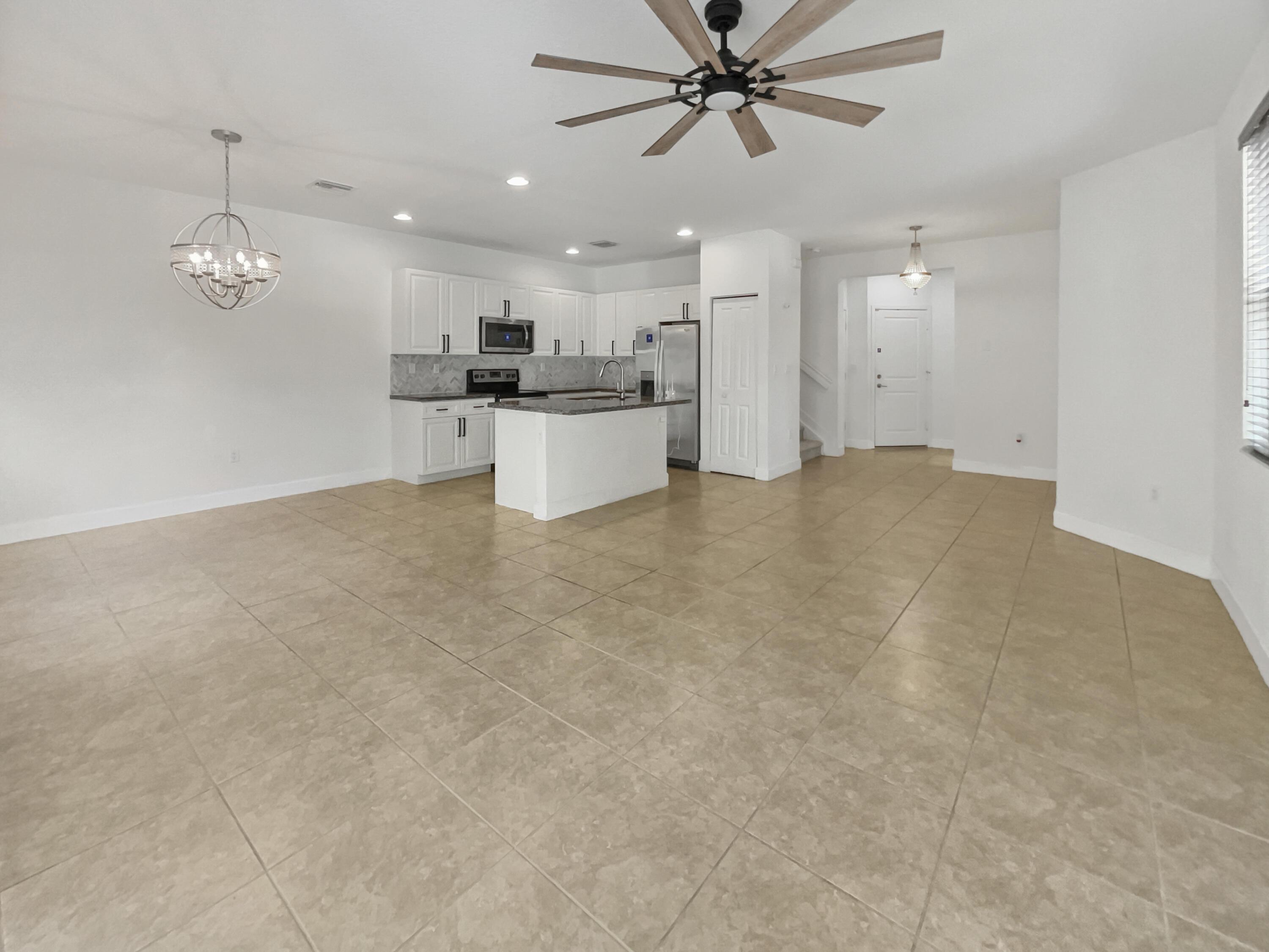 4879 NW 55th Place, Fort Lauderdale, FL 33319 - Photo 3