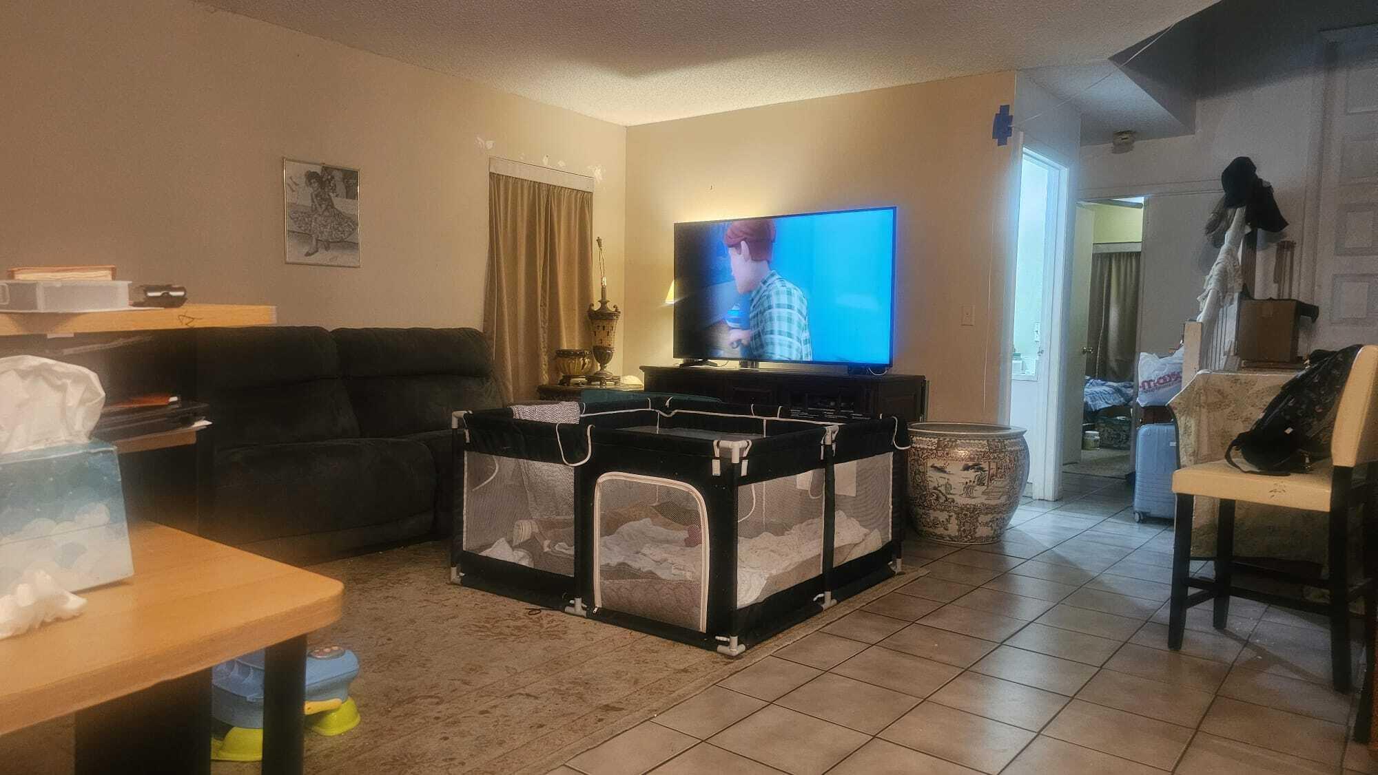 8741 SW 10th Street, Pembroke Pines, FL 33025 - Photo 5