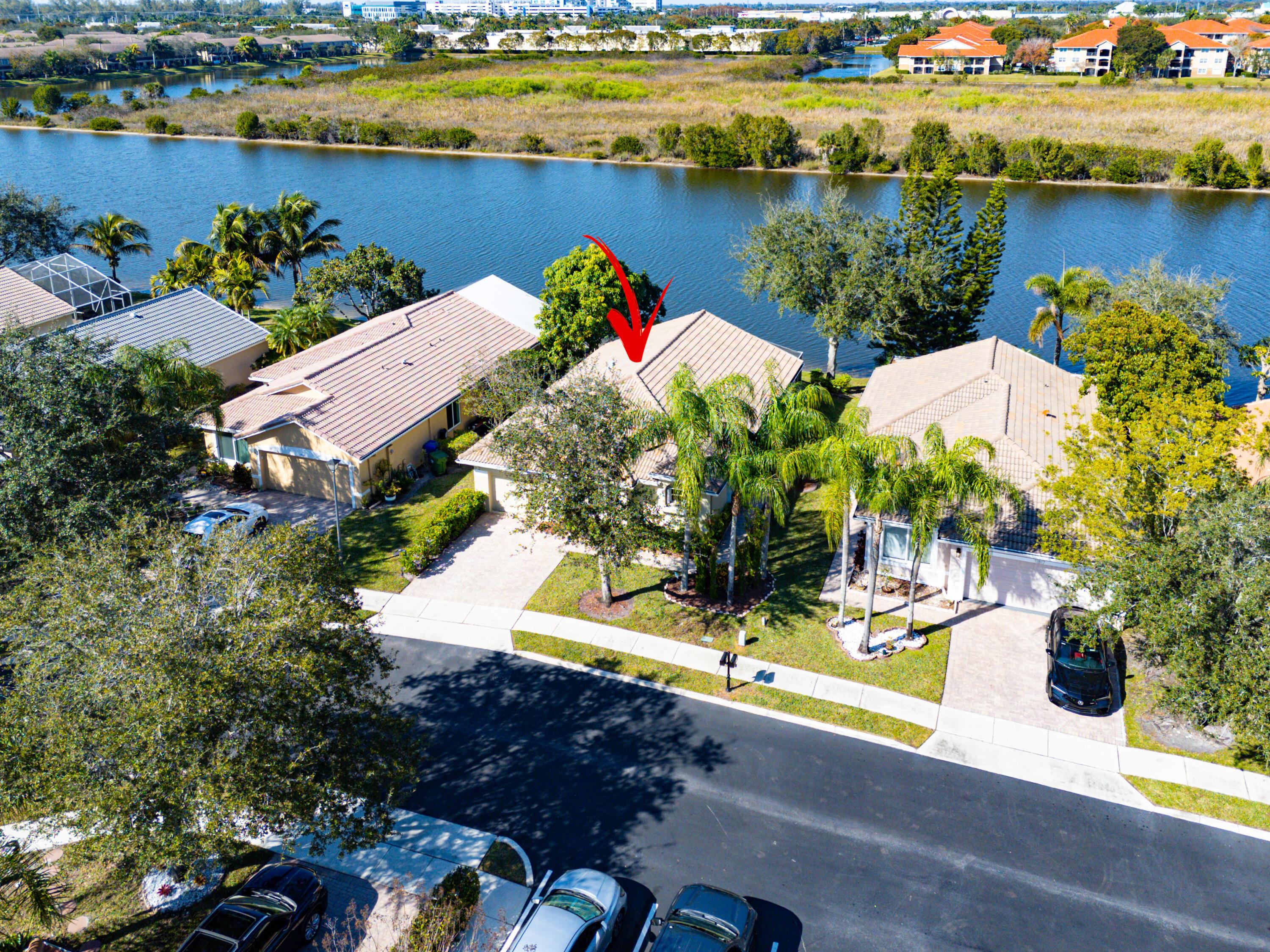 11827 SW 7th Street, Pembroke Pines, FL 33025 - Photo 5