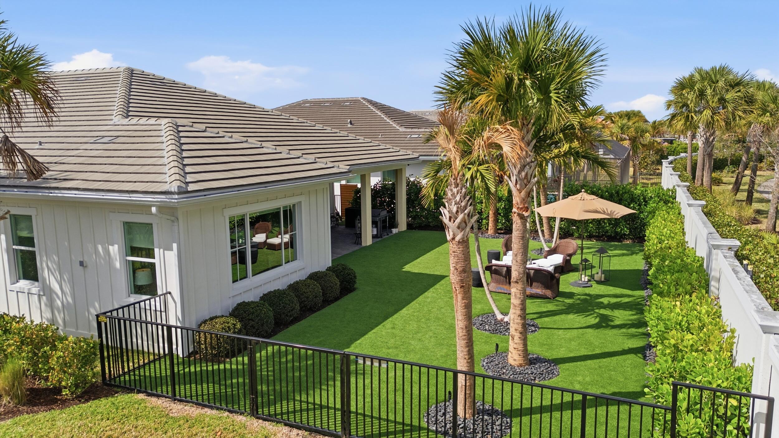 12176 Waterstone Circle 39, Palm Beach Gardens, FL 33412 - Photo 4