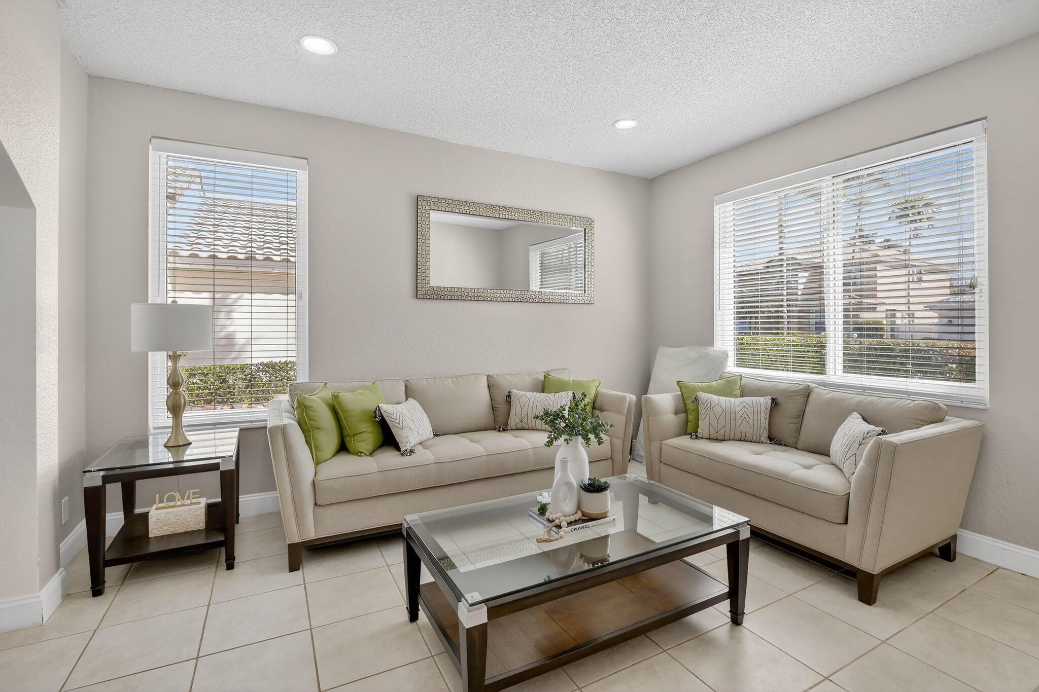 1583 SW 186th Terrace, Pembroke Pines, FL 33029 - Photo 3