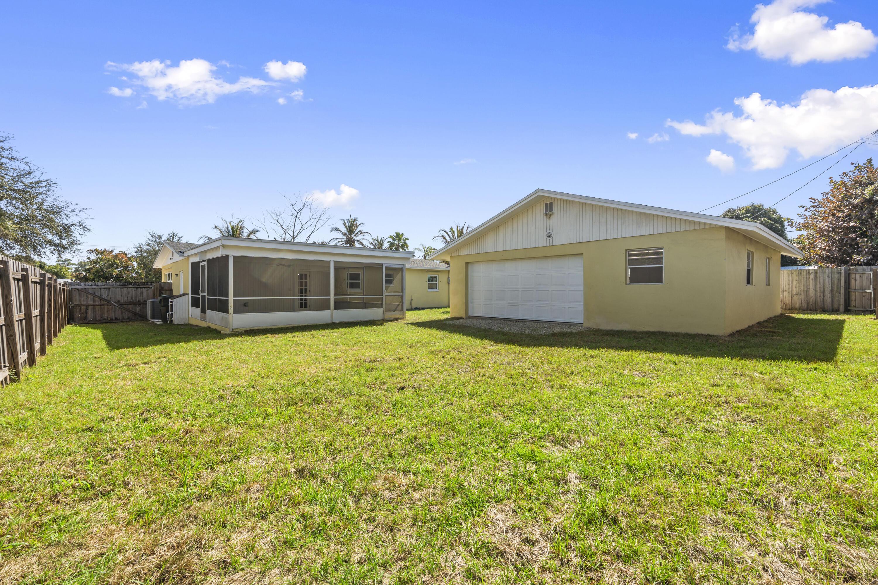924 SE Dolphin Drive, Stuart, FL 34996, Stuart