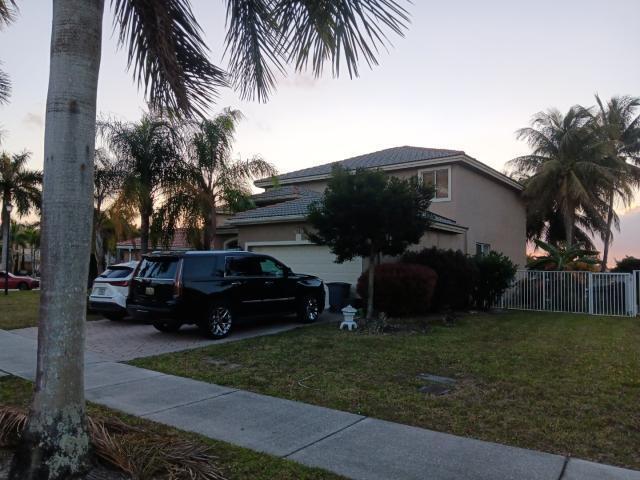 3745 Woodfield Court, Coconut Creek, FL 33073 - Photo 2