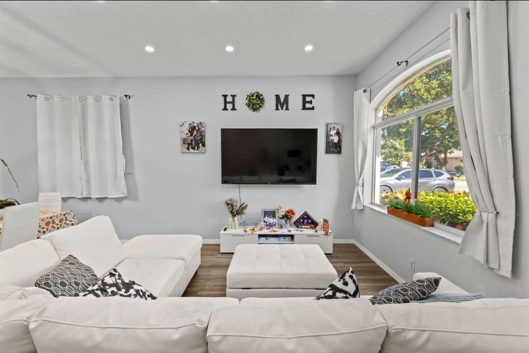 4647 Waycross Drive, Coconut Creek, FL 33073 - Photo 5