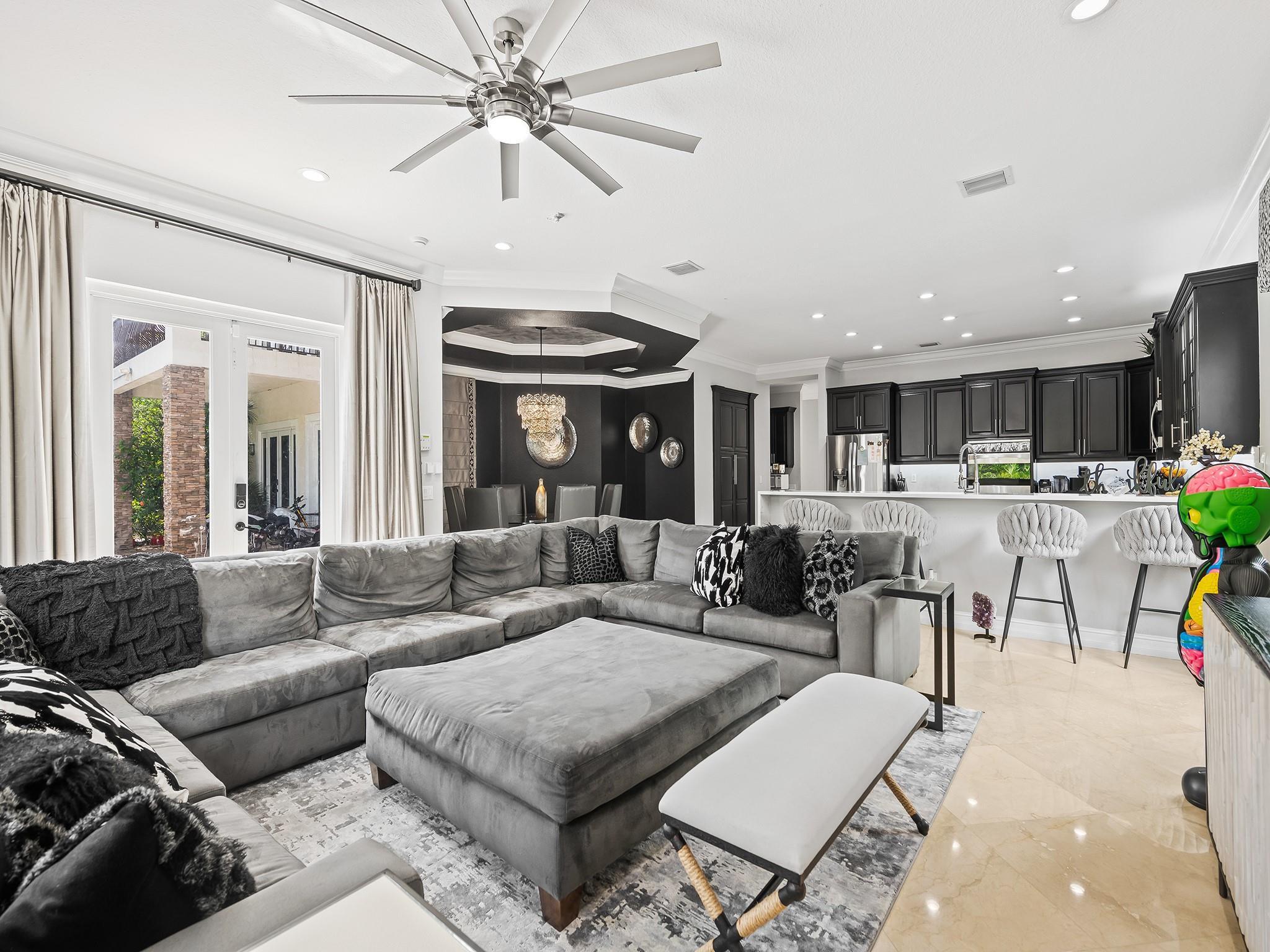 10741 Pine Lodge Trail, Davie, FL 33328 - Photo 2