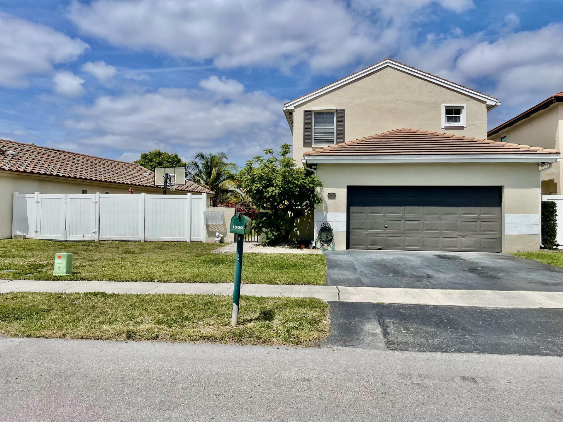 1960 NW 188th Avenue, Pembroke Pines, FL 33029, Pembroke Pines