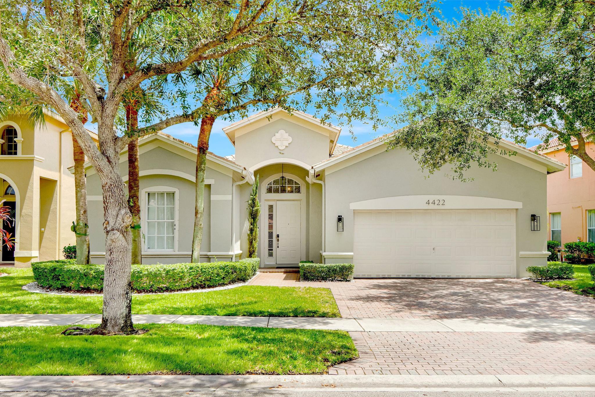 4422 Laurel Place, Weston, FL 33332 - Photo 2