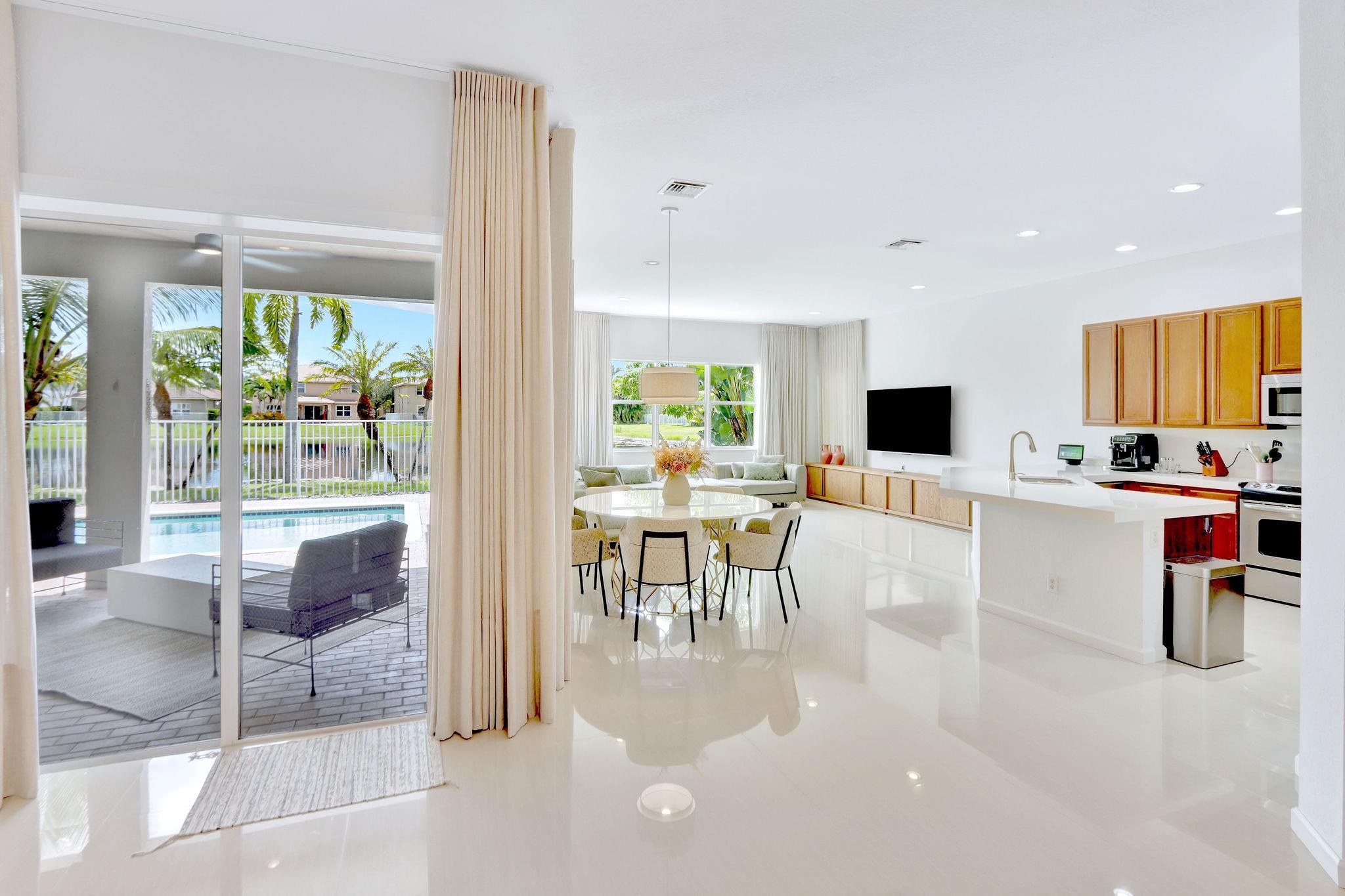 4422 Laurel Place, Weston, FL 33332 - Photo 5