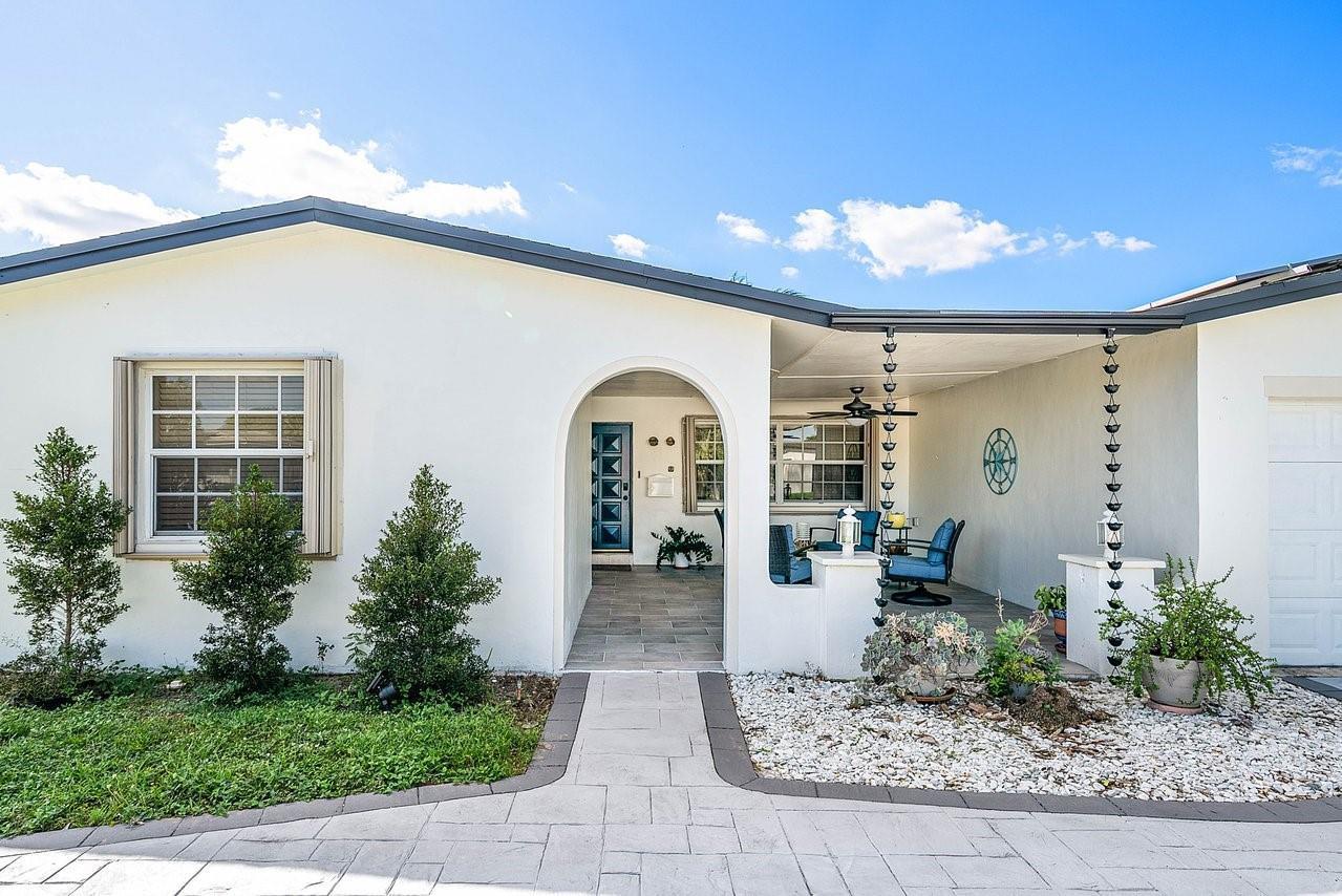 9040 NW 20th Street, Pembroke Pines, FL 33024 - Photo 3