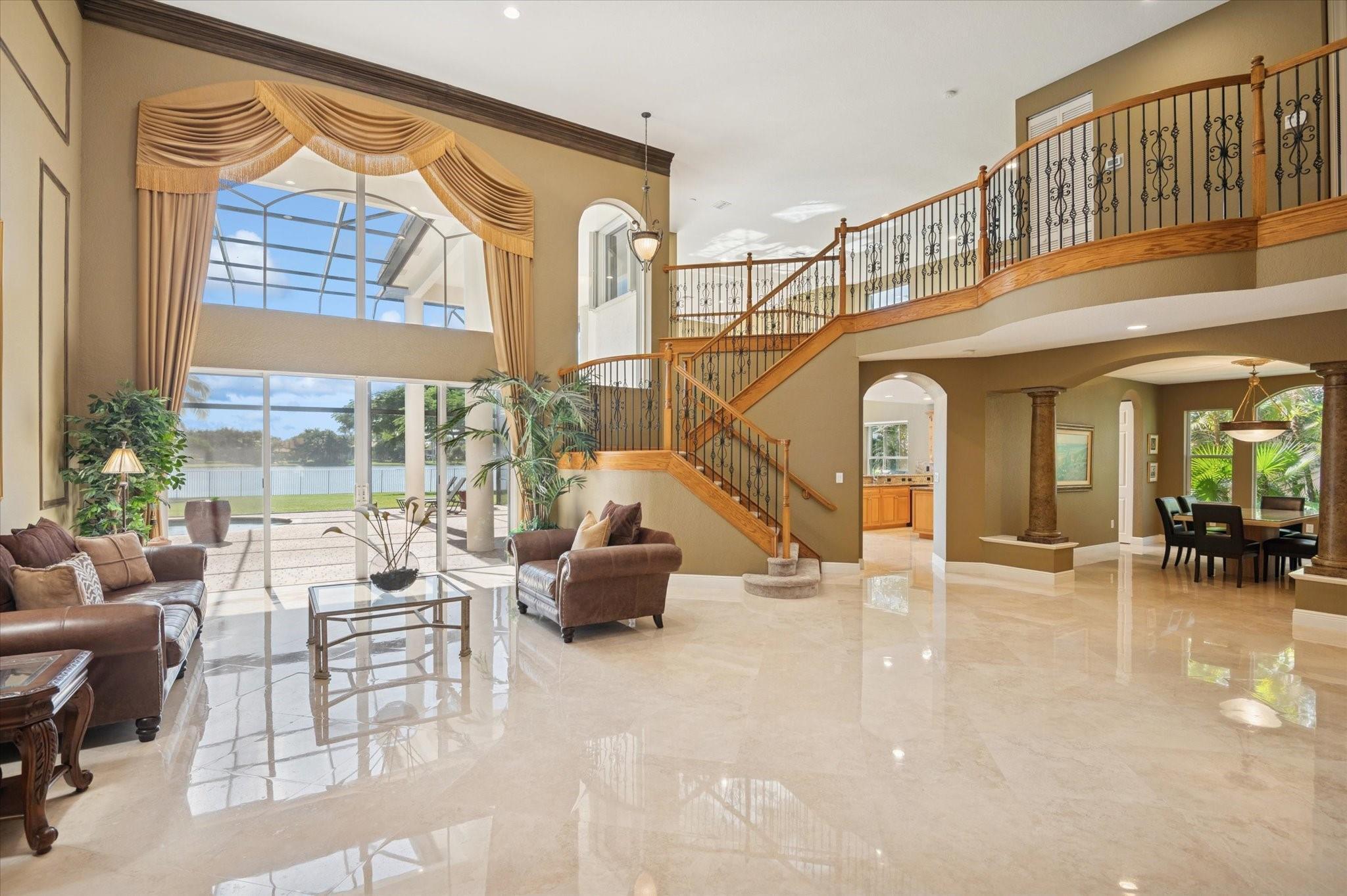 10372 N Lake Vista Circle, Davie, FL 33328 - Photo 4