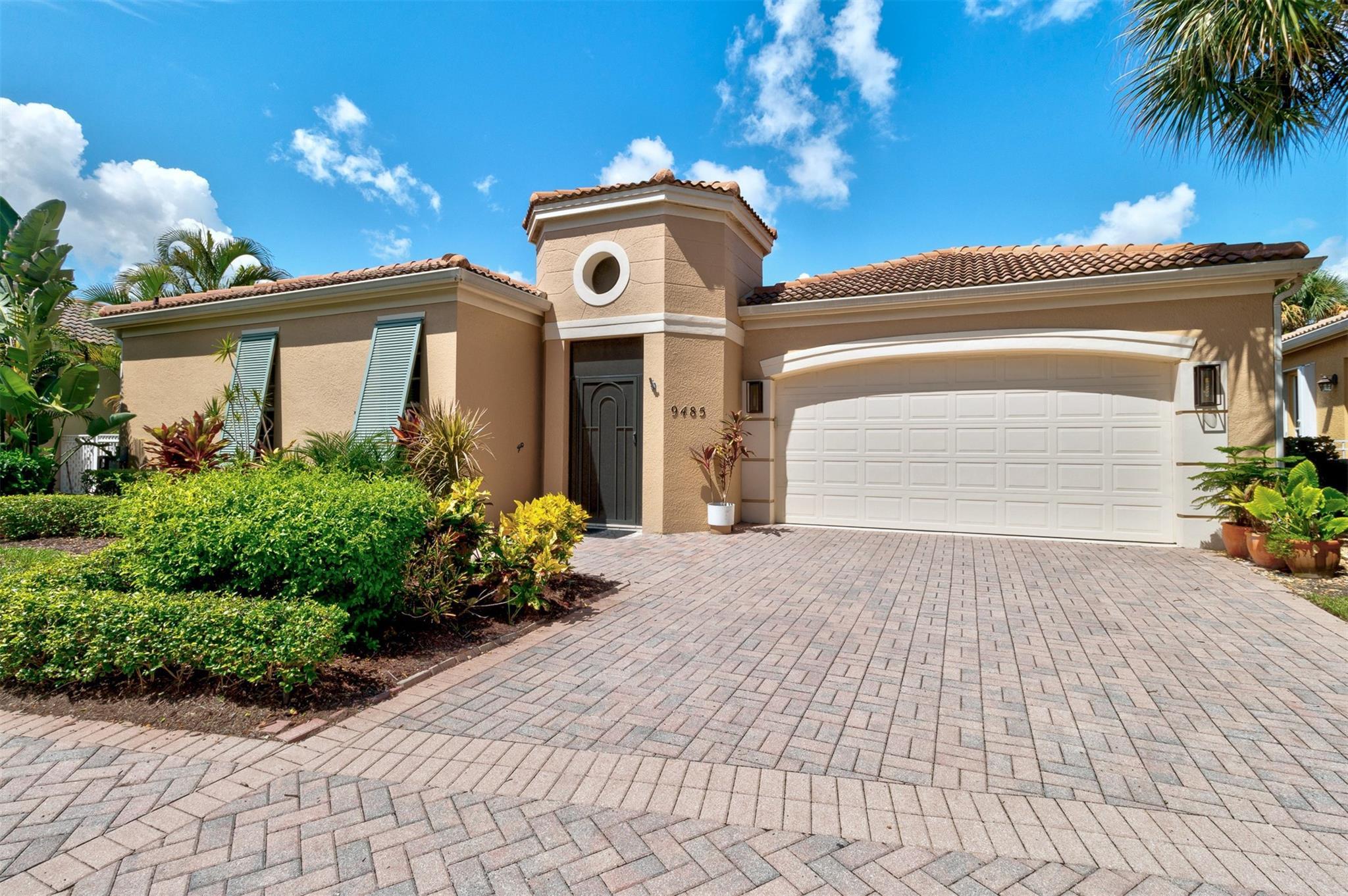 9485 E Maiden Court, Vero Beach, FL 32963 - Photo 2