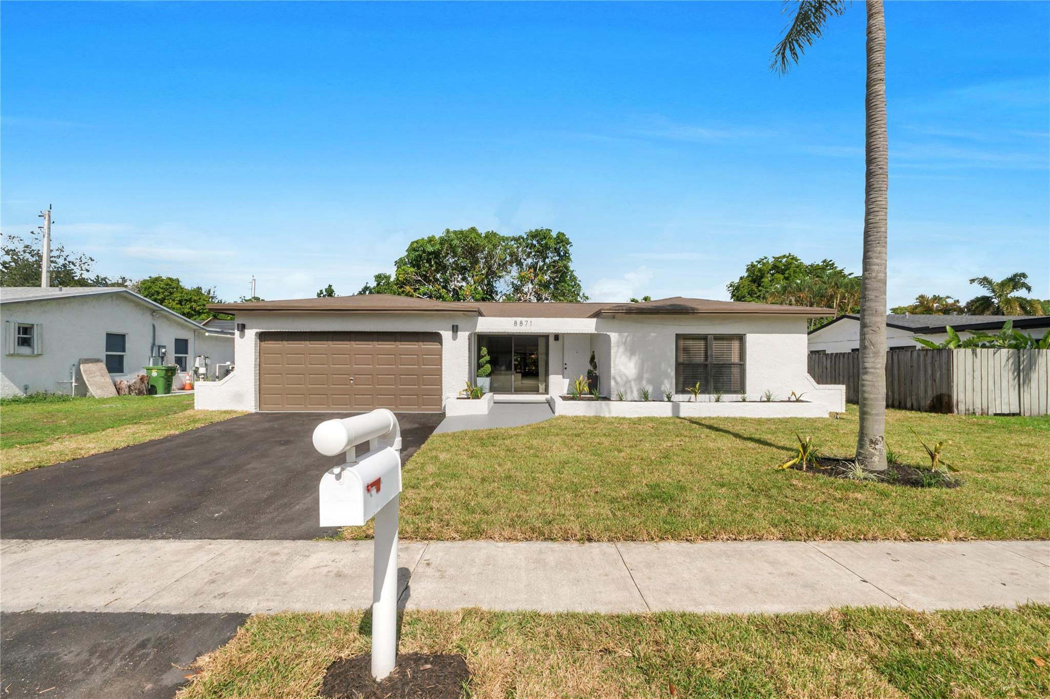 8871 NW 3rd Street, Pembroke Pines, FL 33024, Pembroke Pines