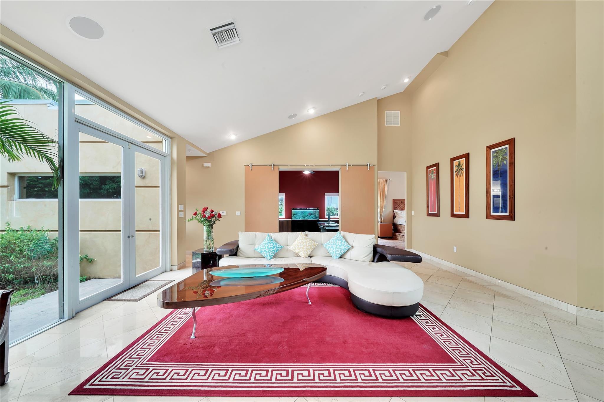 2631 Okeechobee Lane, Fort Lauderdale, FL 33312 - Photo 4