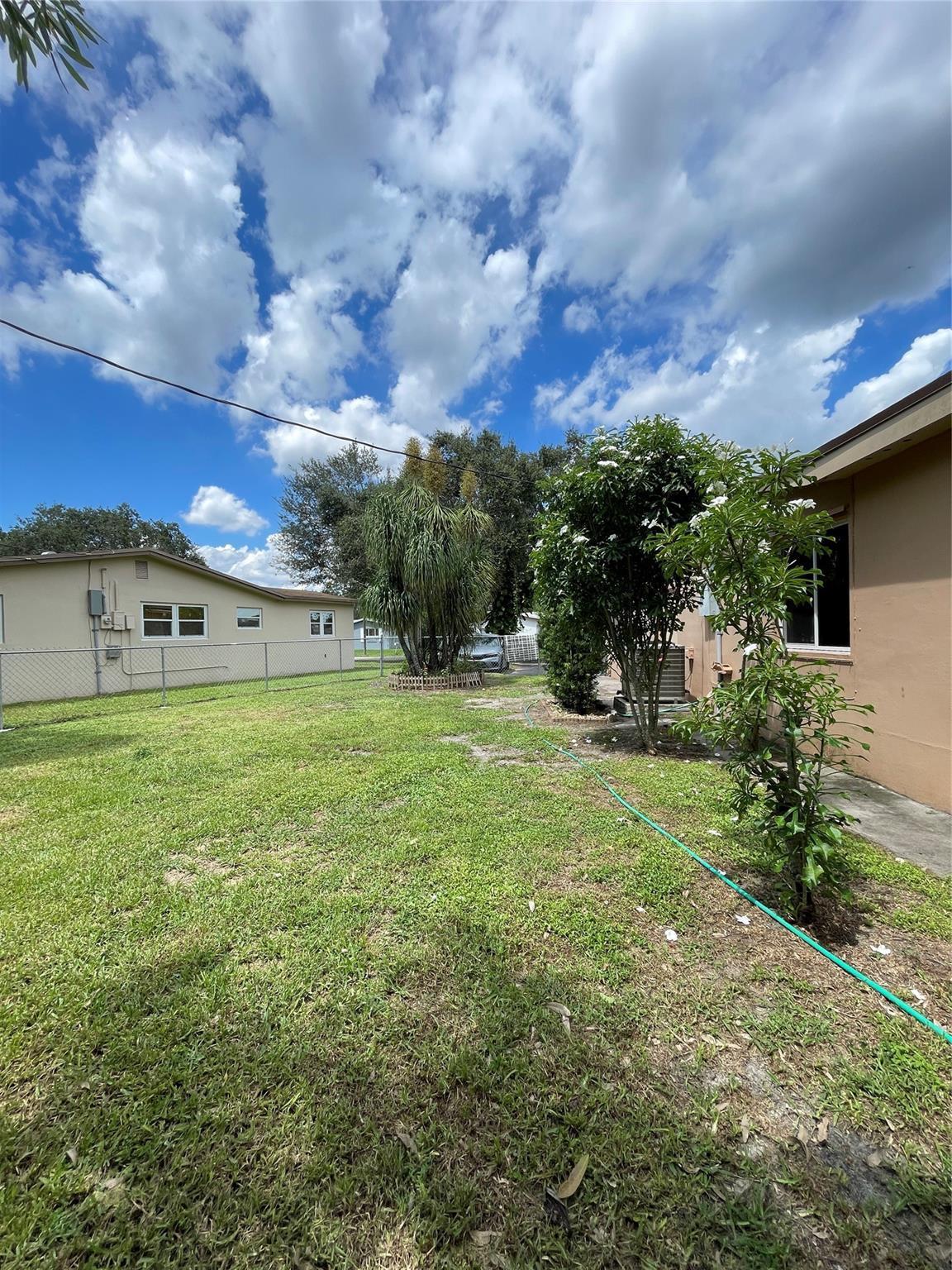 8948 SW 53rd Street, Cooper City, FL 33328 - Photo 4