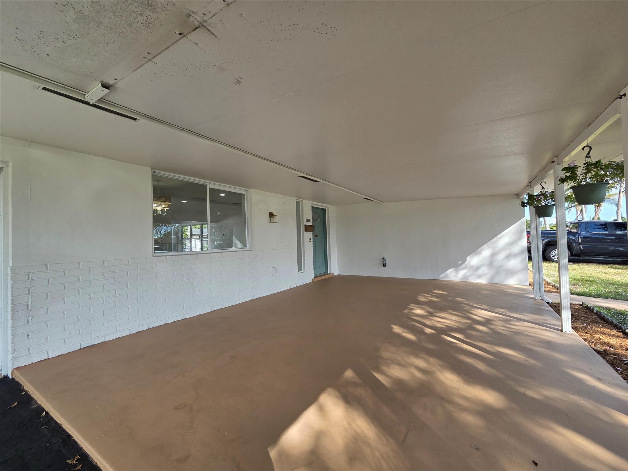 8571 NW 16th Street, Pembroke Pines, FL 33024 - Photo 3