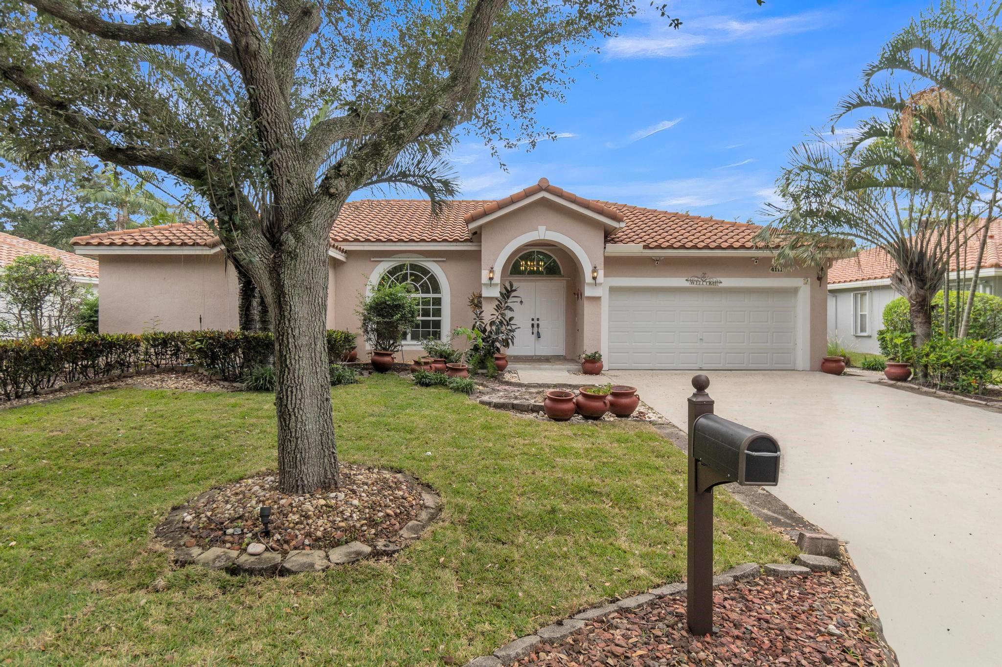 4112 NW 58th Drive, Coconut Creek, FL 33073 - Photo 2