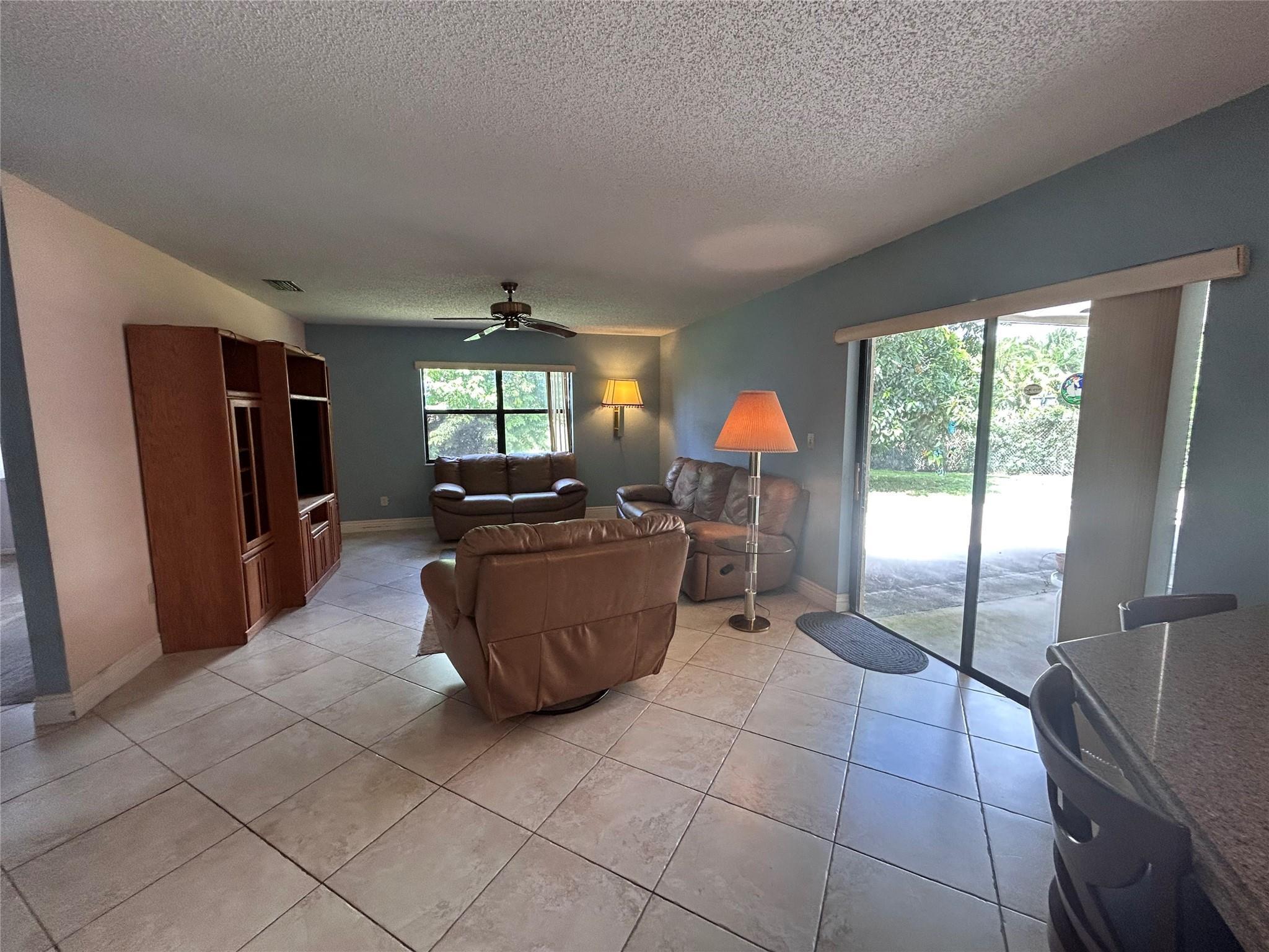 11641 SW 50th Street, Cooper City, FL 33330 - Photo 3