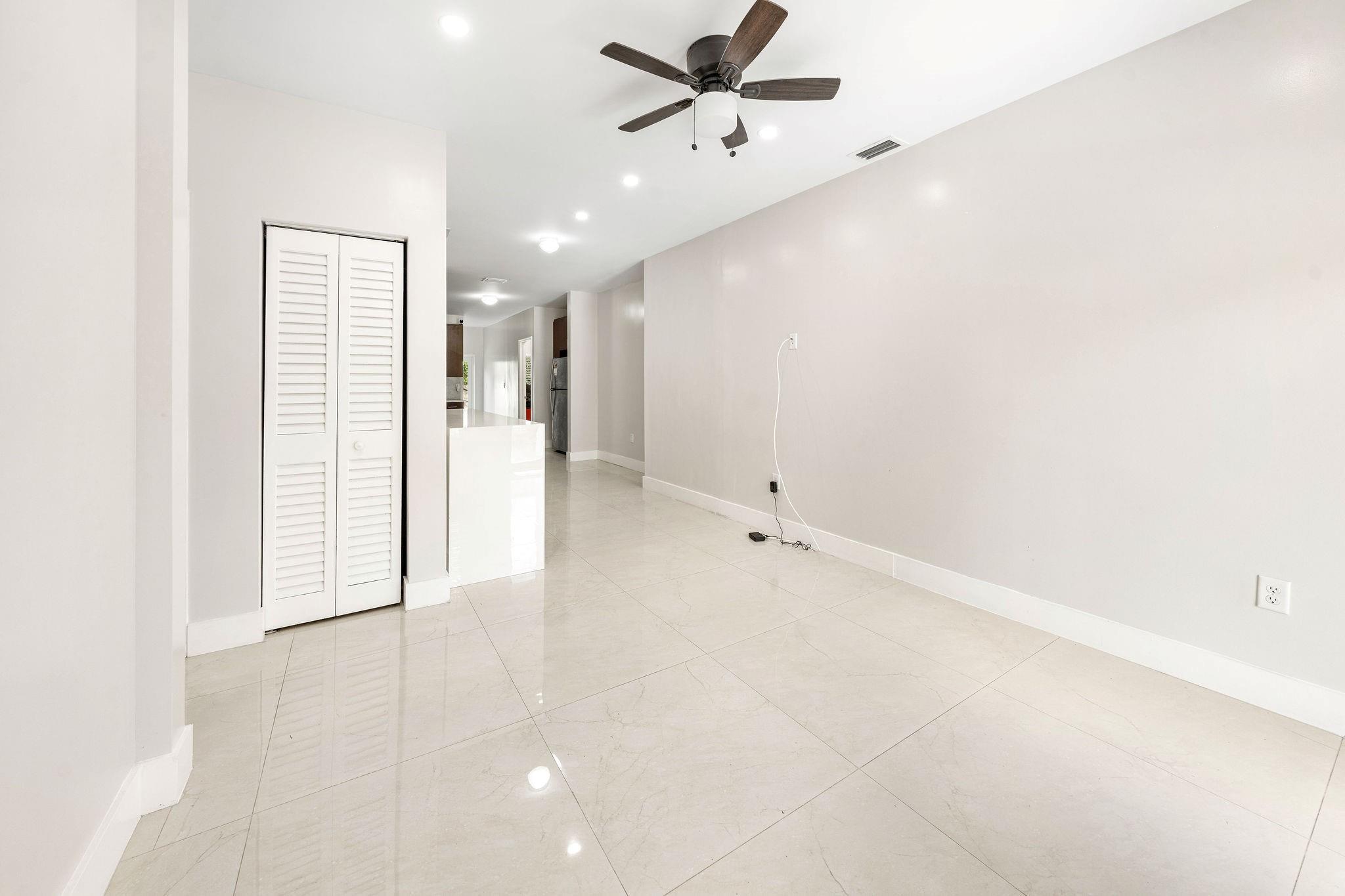 141 NW 12th Street, Fort Lauderdale, FL 33060 - Photo 4