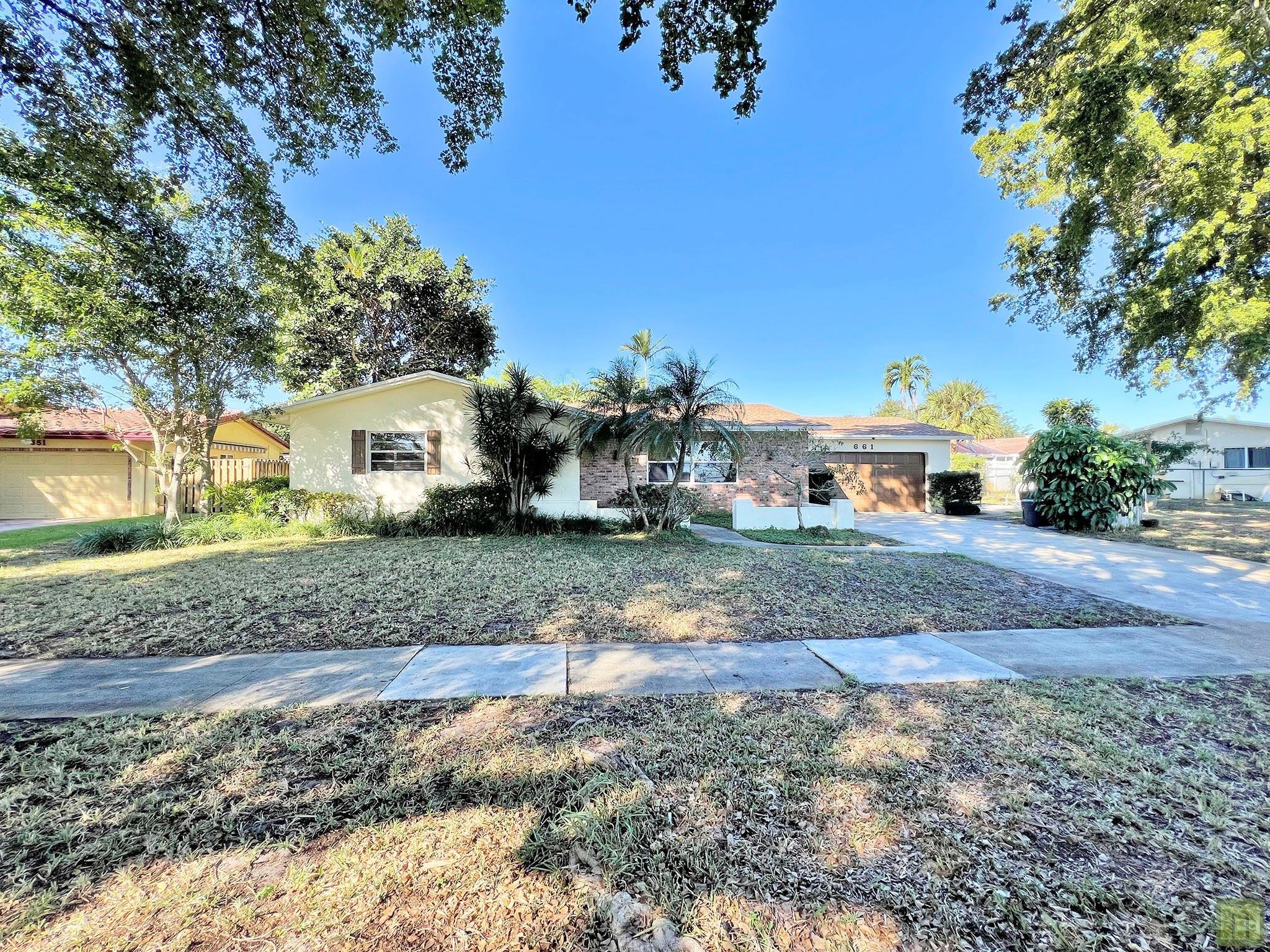 661 Palmetto Drive, Coconut Creek, FL 33066 - Photo 2