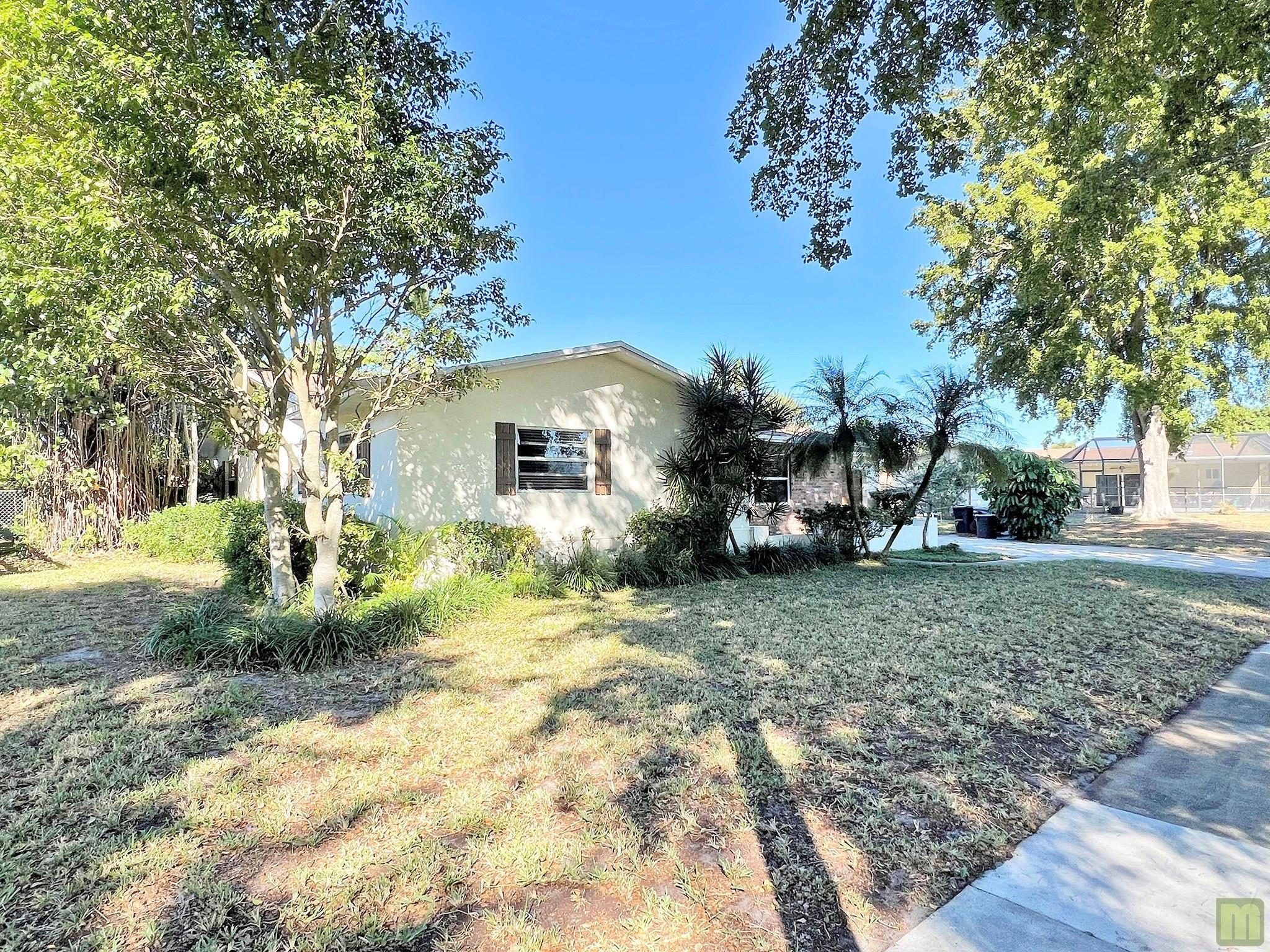 661 Palmetto Drive, Coconut Creek, FL 33066 - Photo 3