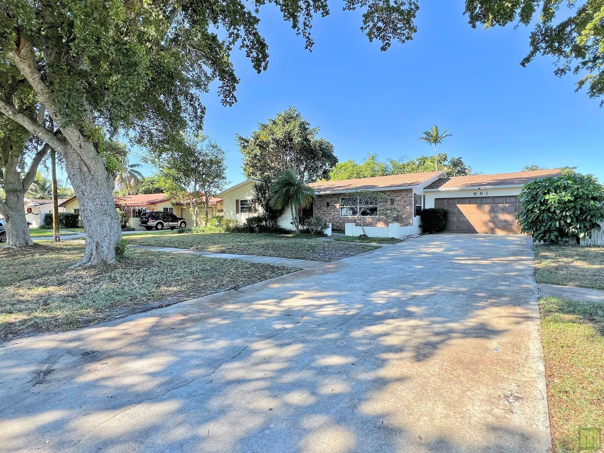 661 Palmetto Drive, Coconut Creek, FL 33066 - Photo 5