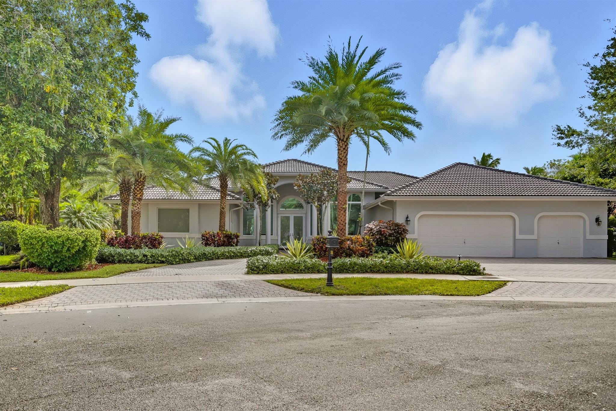 2906 Medinah, Weston, FL 33332, Weston