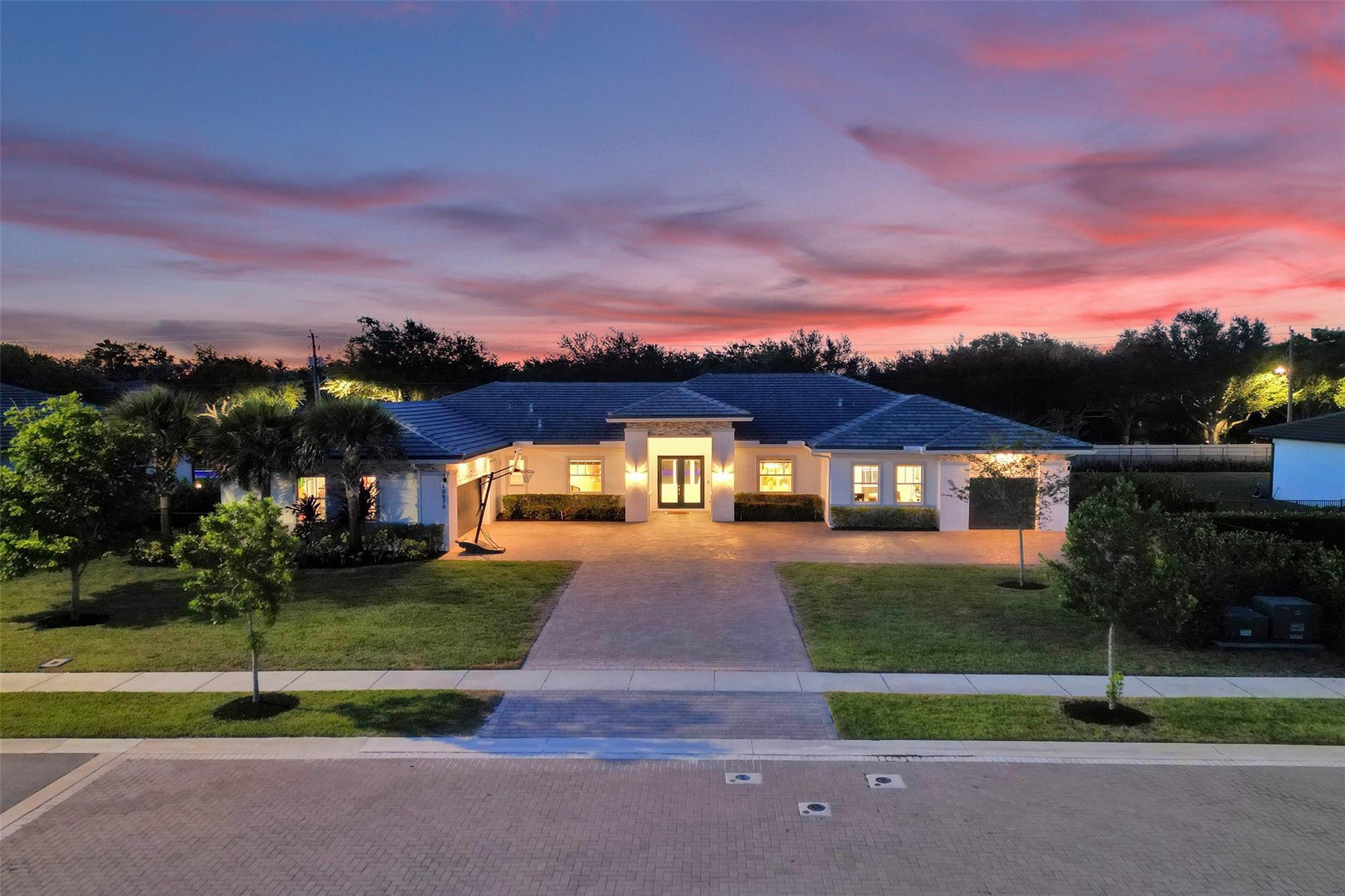 10975 N Sierra Ranch Drive, Davie, FL 33324 - Photo 2