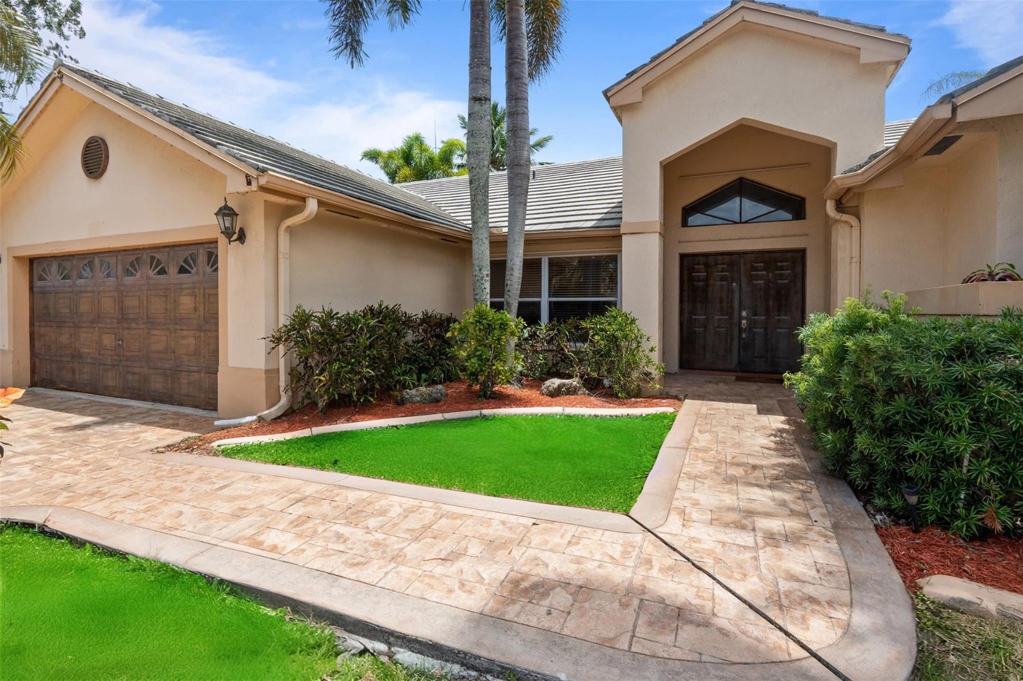 12626 SW 9th Place, Davie, FL 33325, Davie