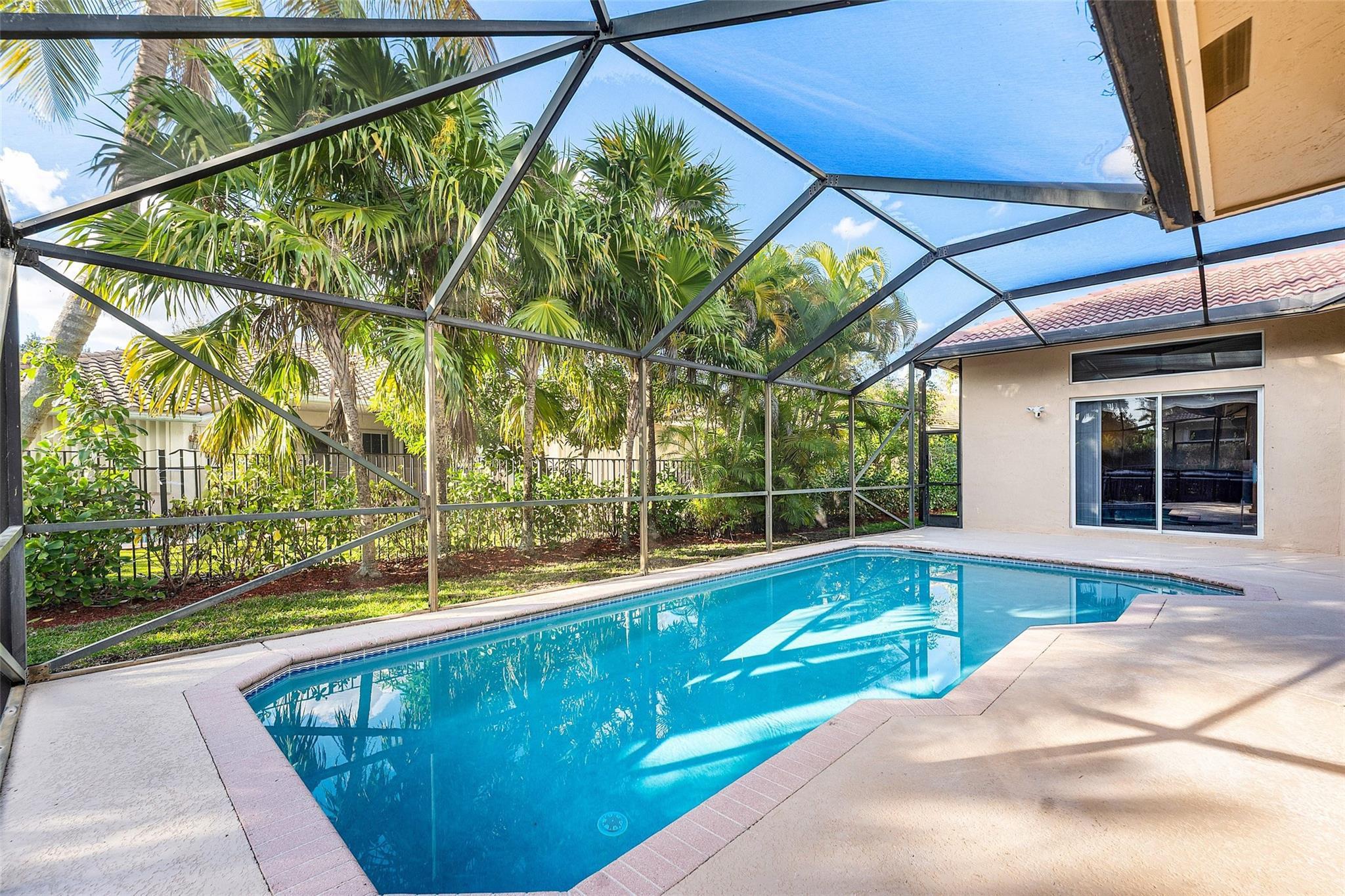 3852 Oak Ridge Circle, Weston, FL 33331 - Photo 5