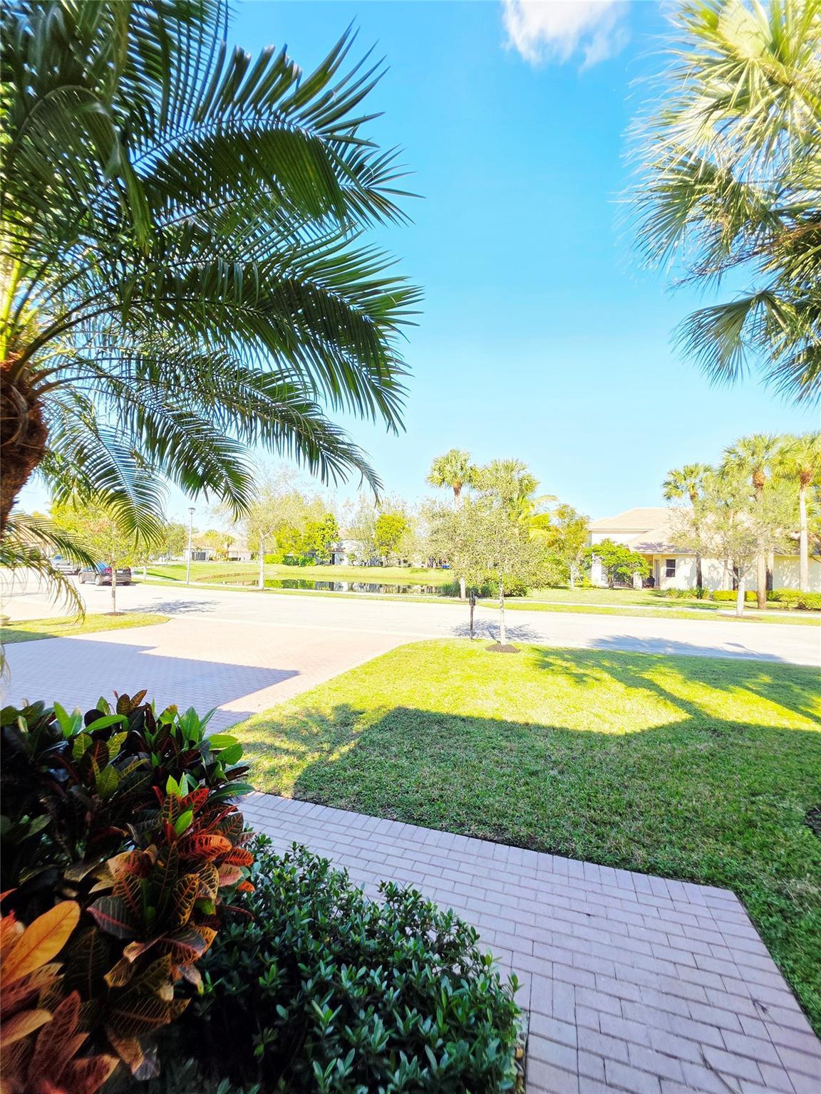 7107 Pinecreek Lane, Coconut Creek, FL 33073 - Photo 3