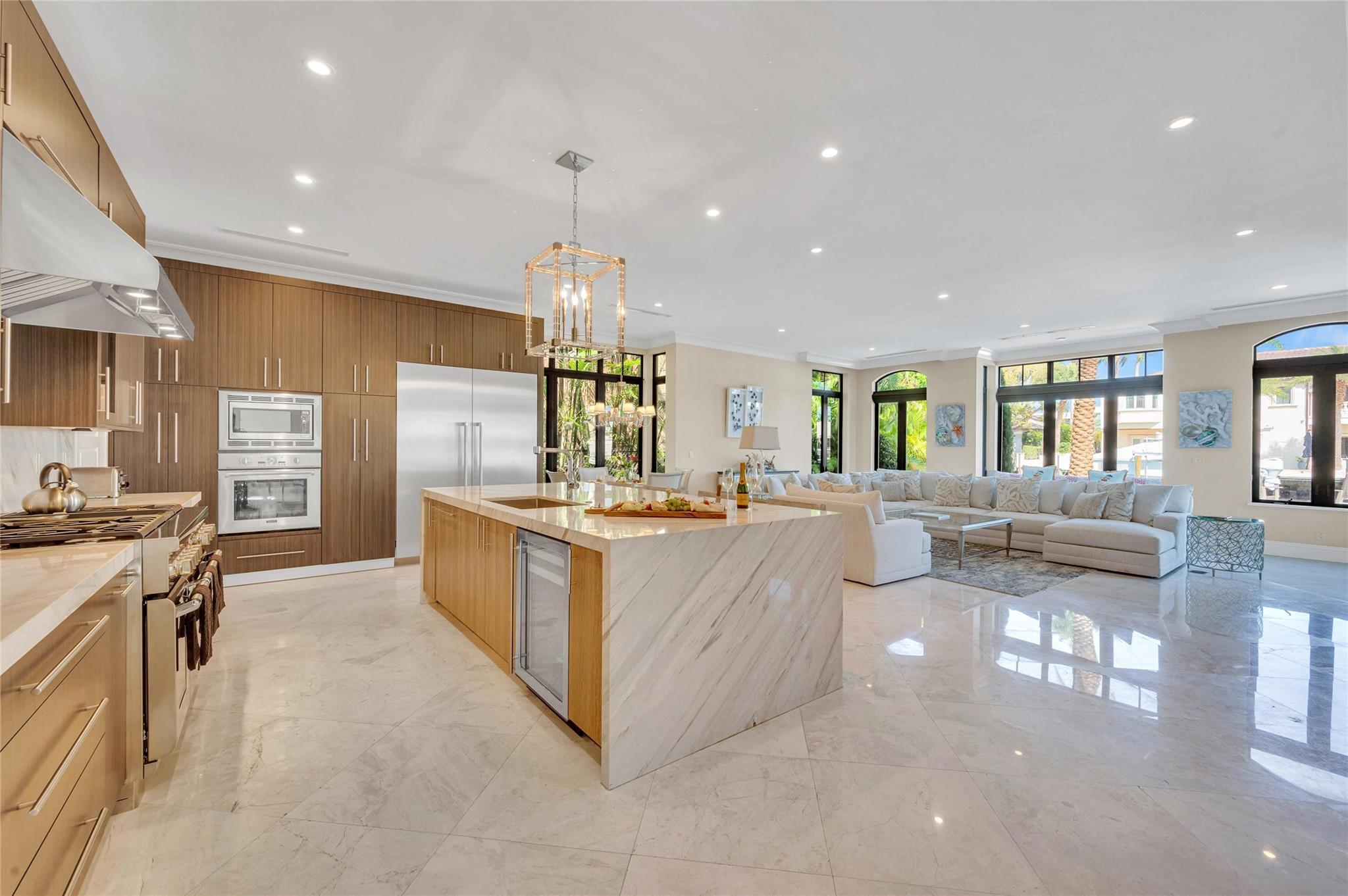 156 Fiesta Way, Fort Lauderdale, FL 33301 - Photo 5