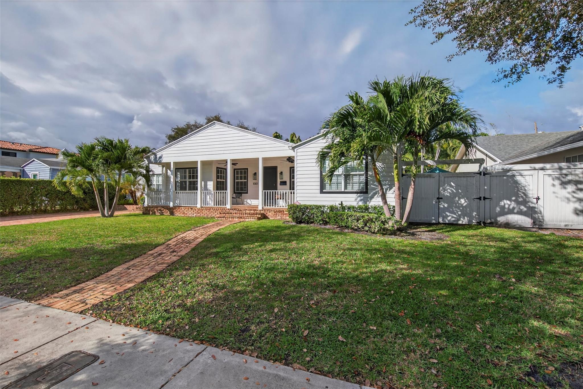 1001 SE 10th Street, Fort Lauderdale, FL 33316 - Photo 3