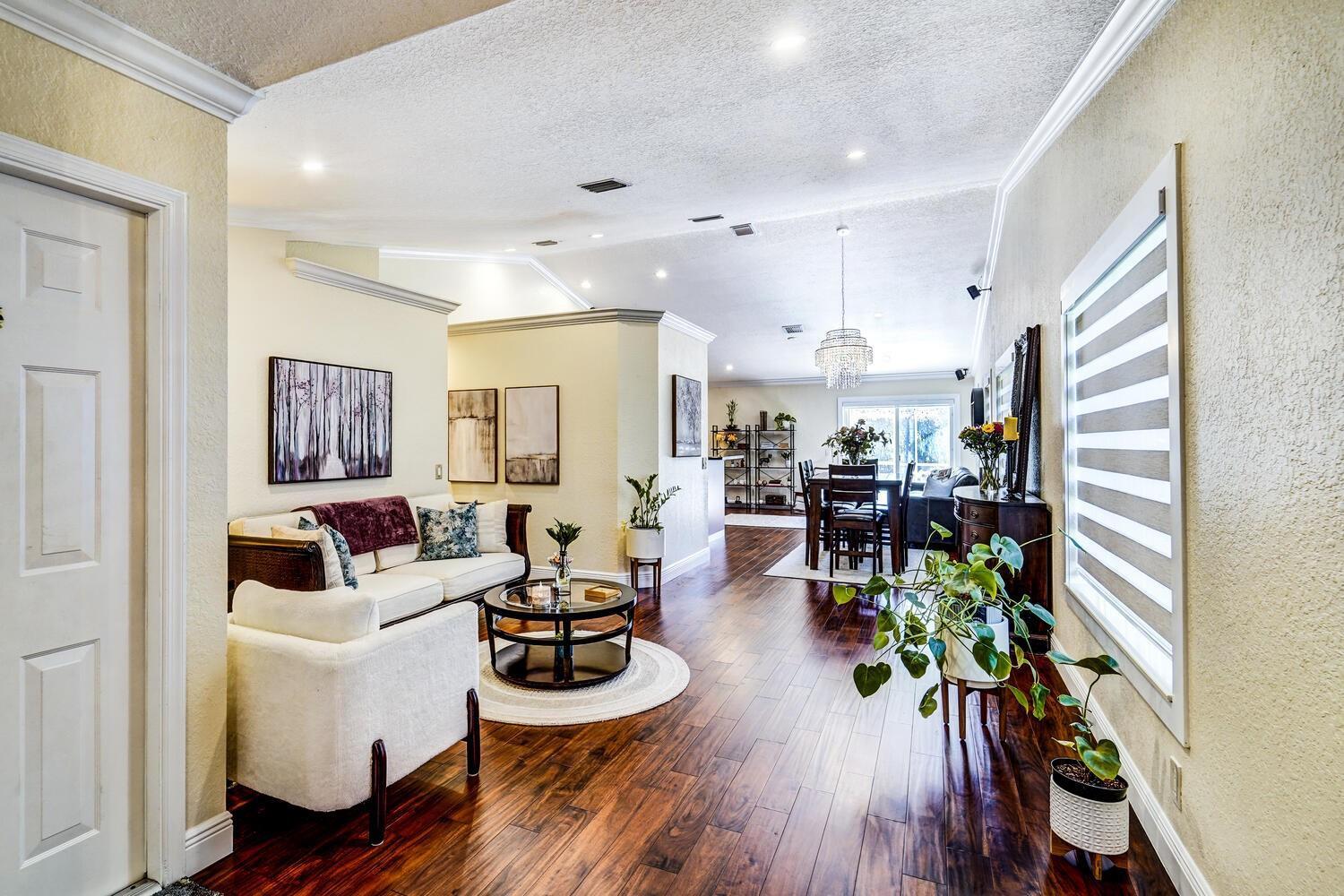 1433 Sabal Trail, Weston, FL 33327 - Photo 3